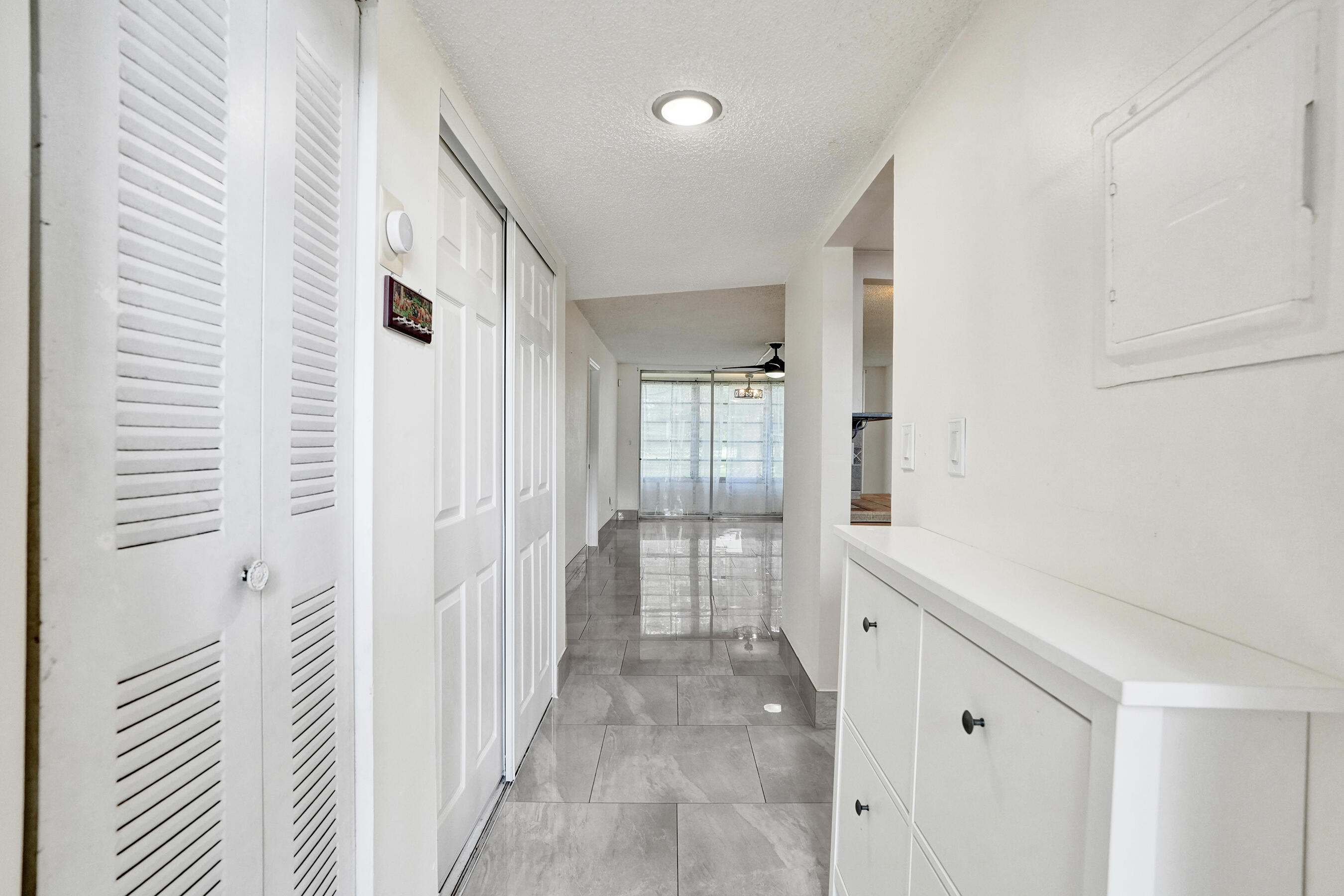 SANDS POINT CONDOMINIUM VI - Residential