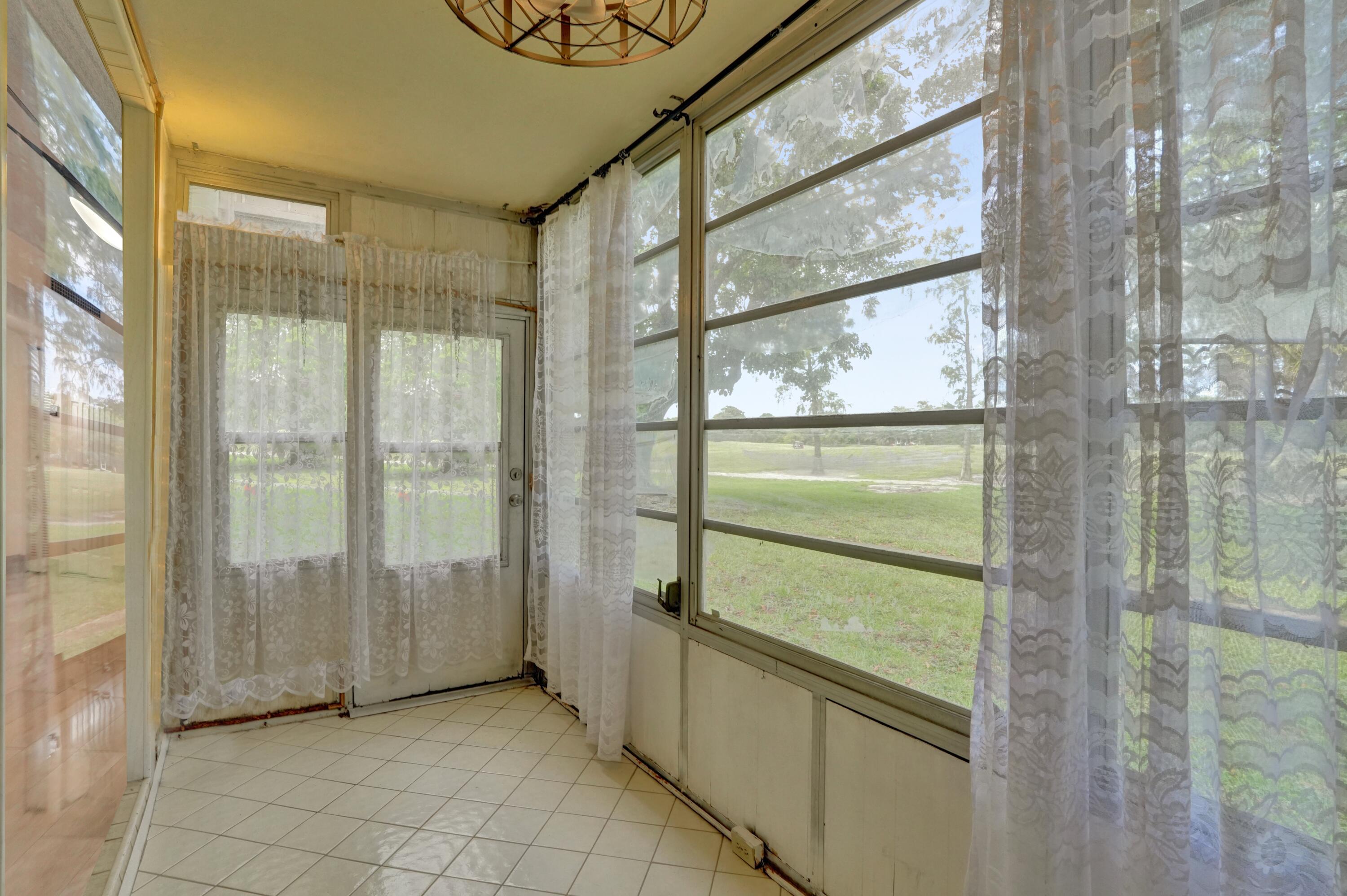 SANDS POINT CONDOMINIUM VI - Residential