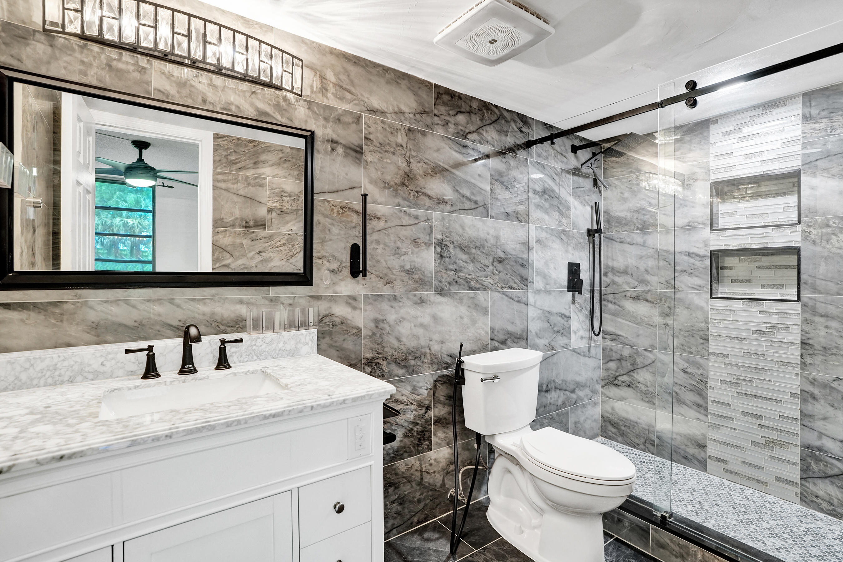 SANDS POINT CONDOMINIUM VI - Residential
