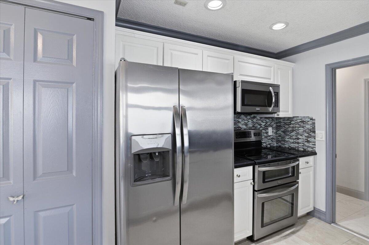 SOLIMAR AT BOCA DEL MAR PH 3 - Residential Lease