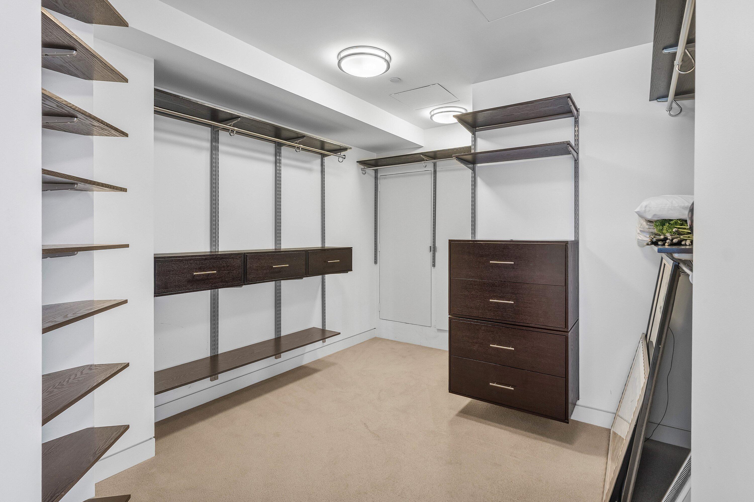 Excelsior Condo - Residential