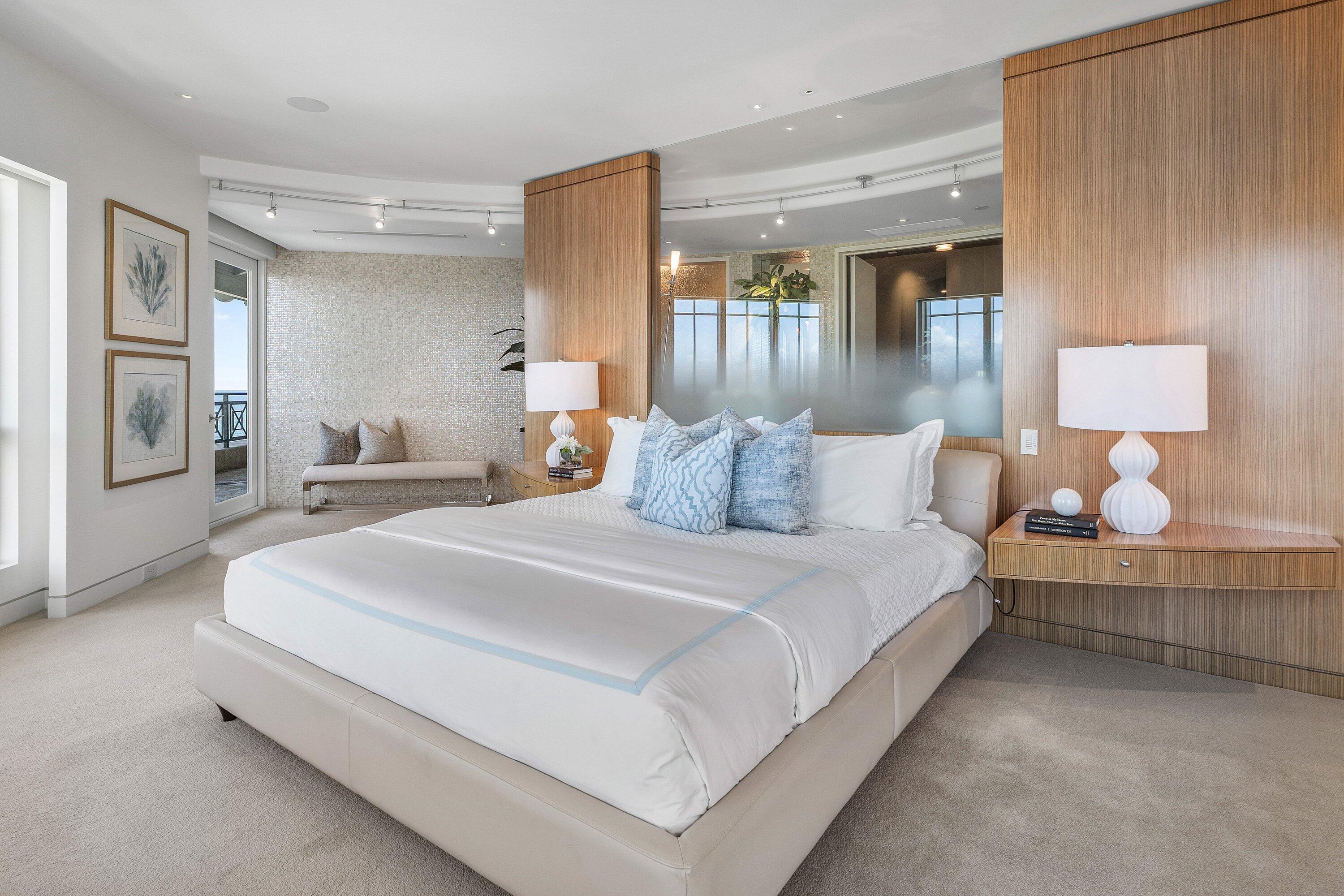 Excelsior Condo - Residential