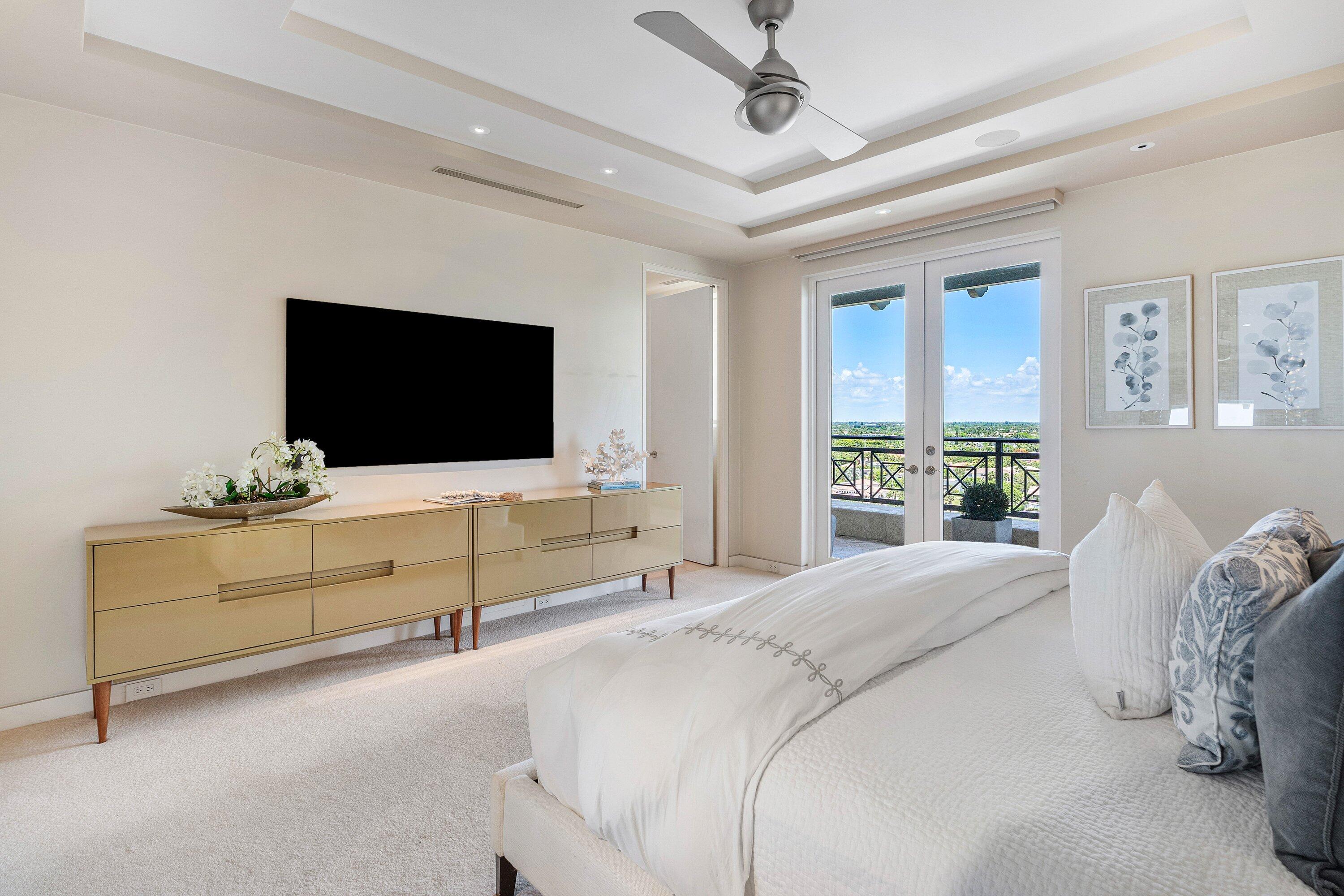 Excelsior Condo - Residential