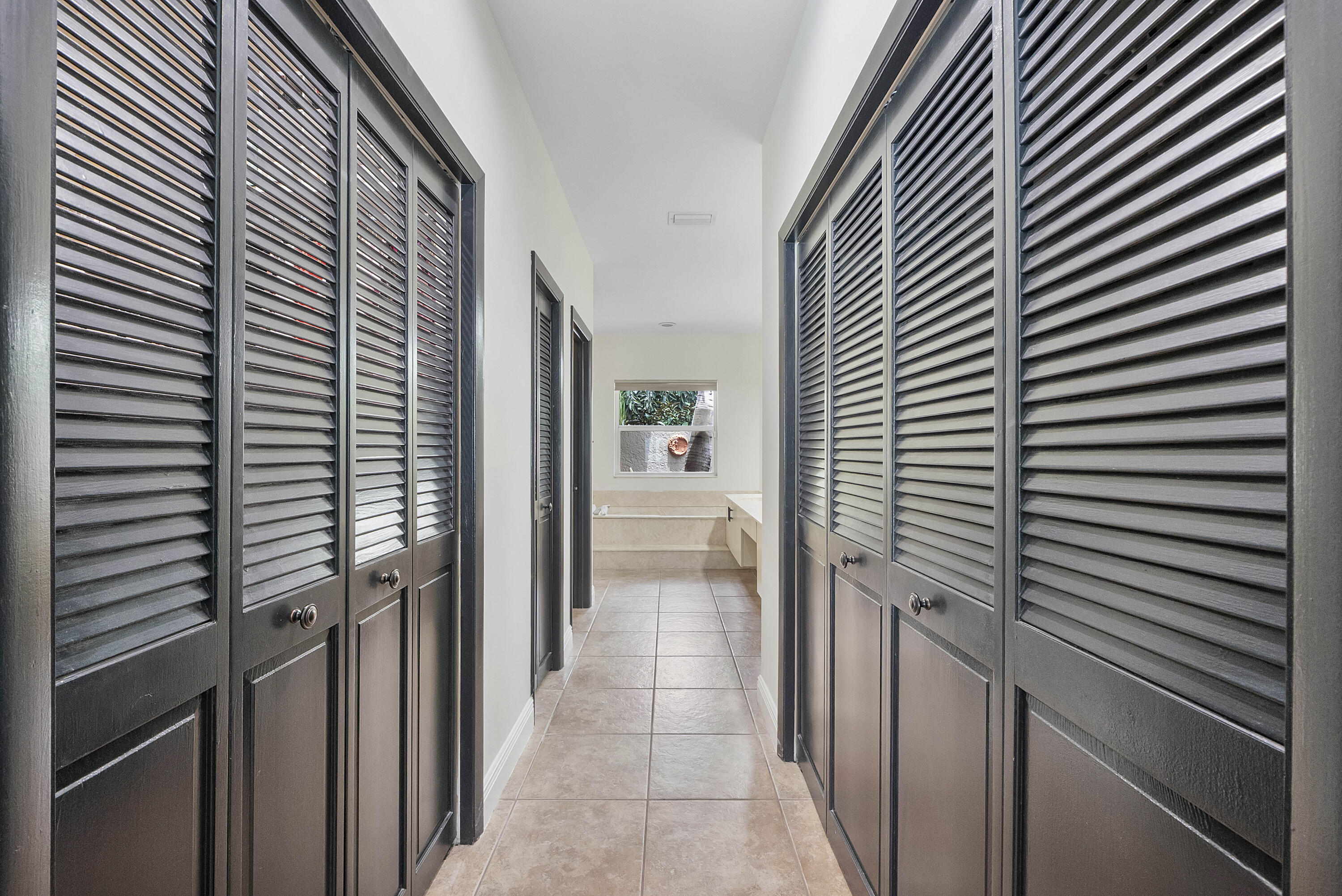 COUNTRYS POINT - Residential