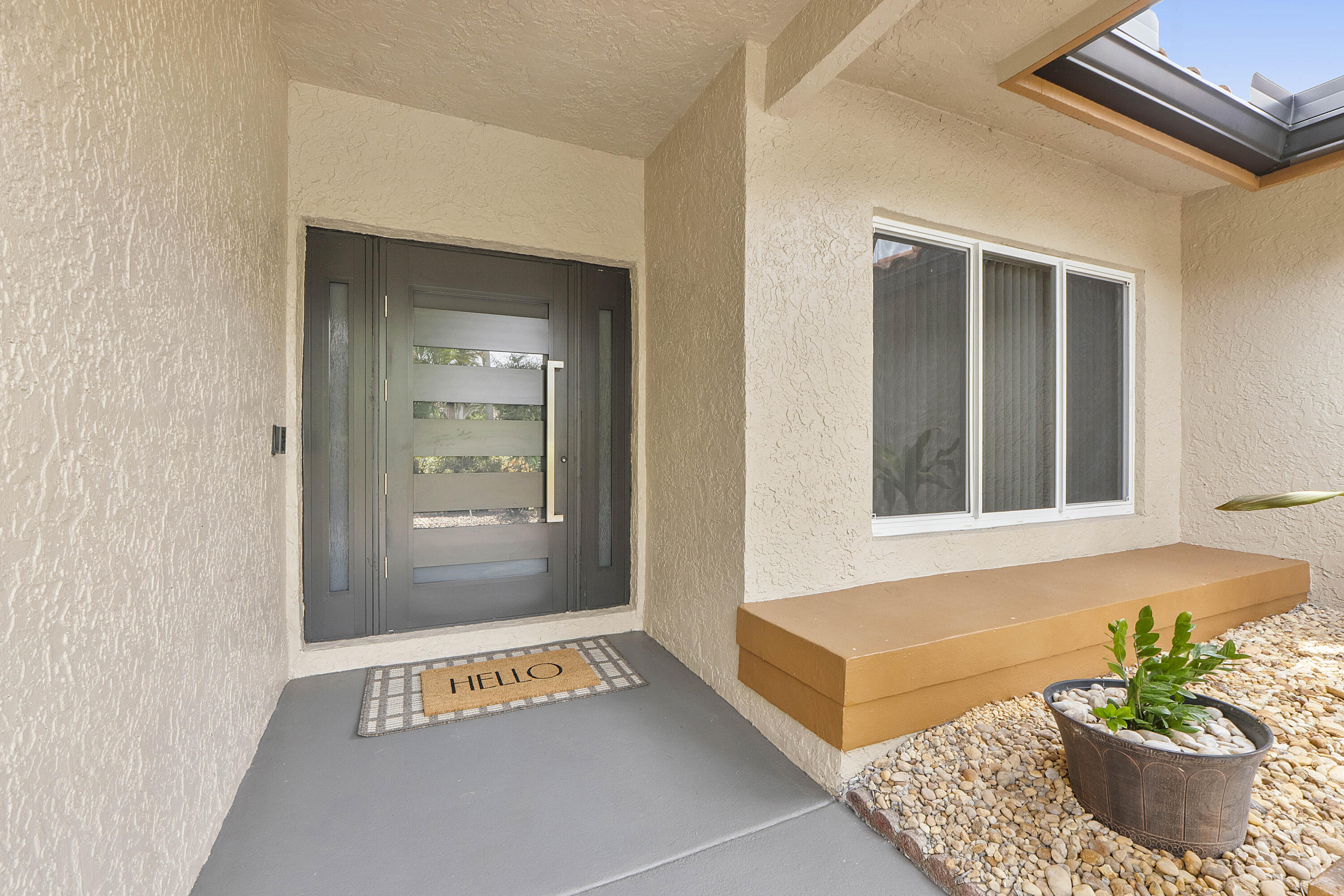COUNTRYS POINT - Residential