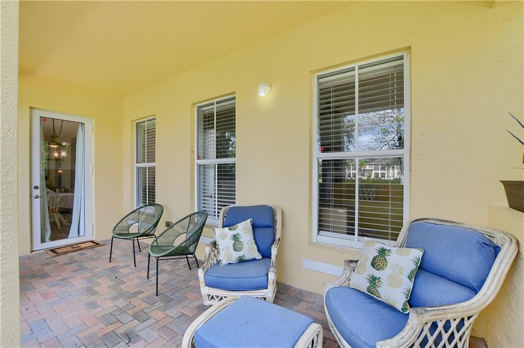 Paloma Lakes - Residential