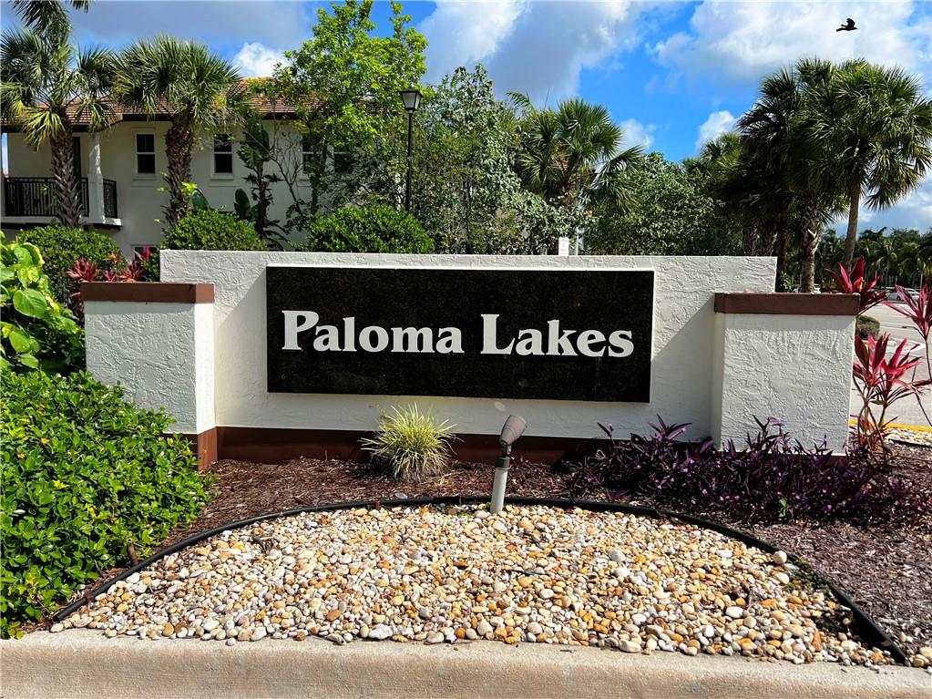 Paloma Lakes - Residential