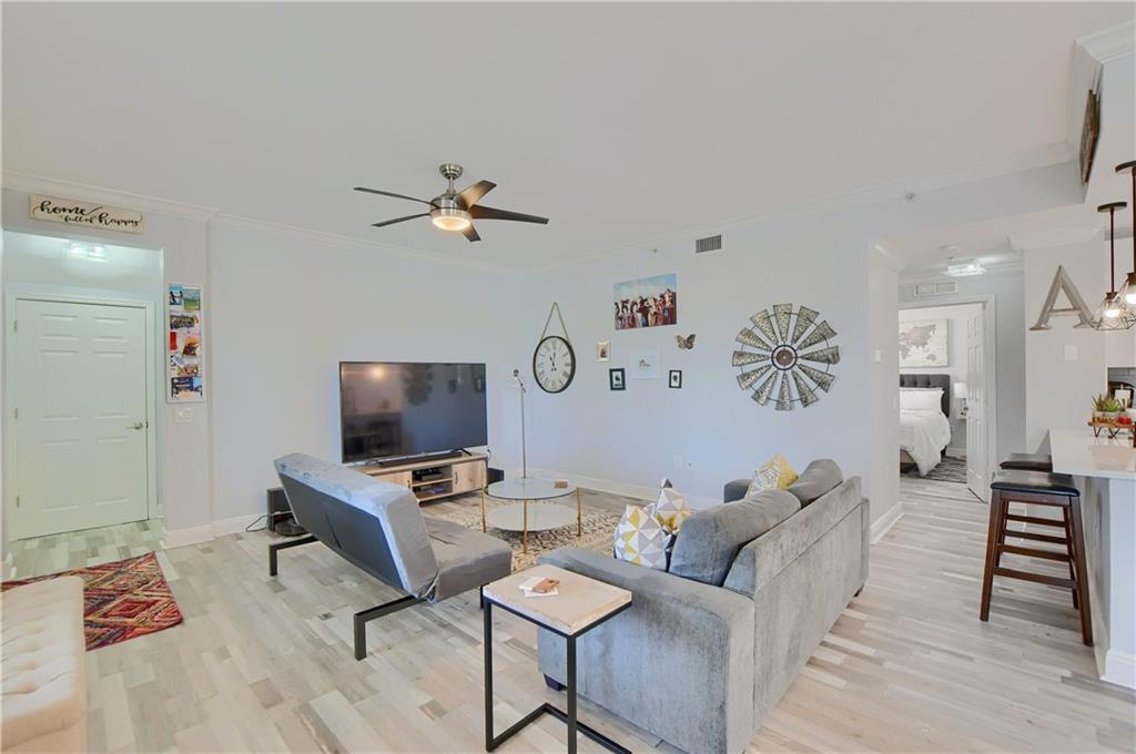 Paloma Lakes - Residential