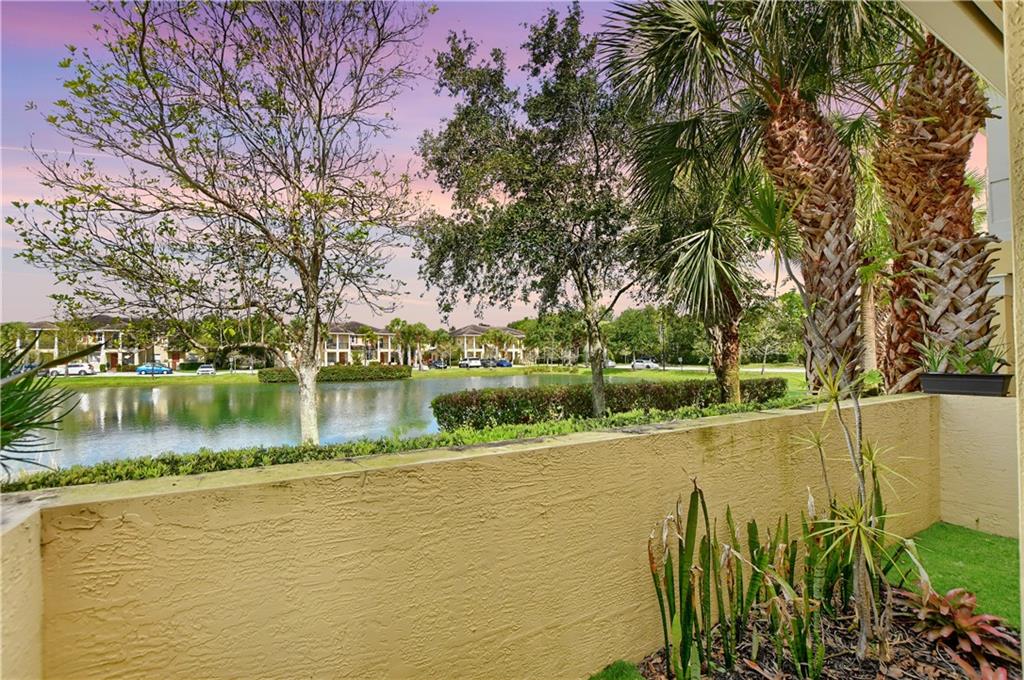 Paloma Lakes - Residential