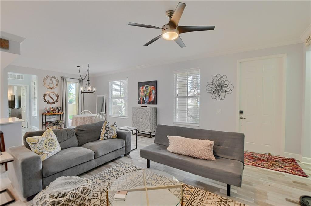 Paloma Lakes - Residential