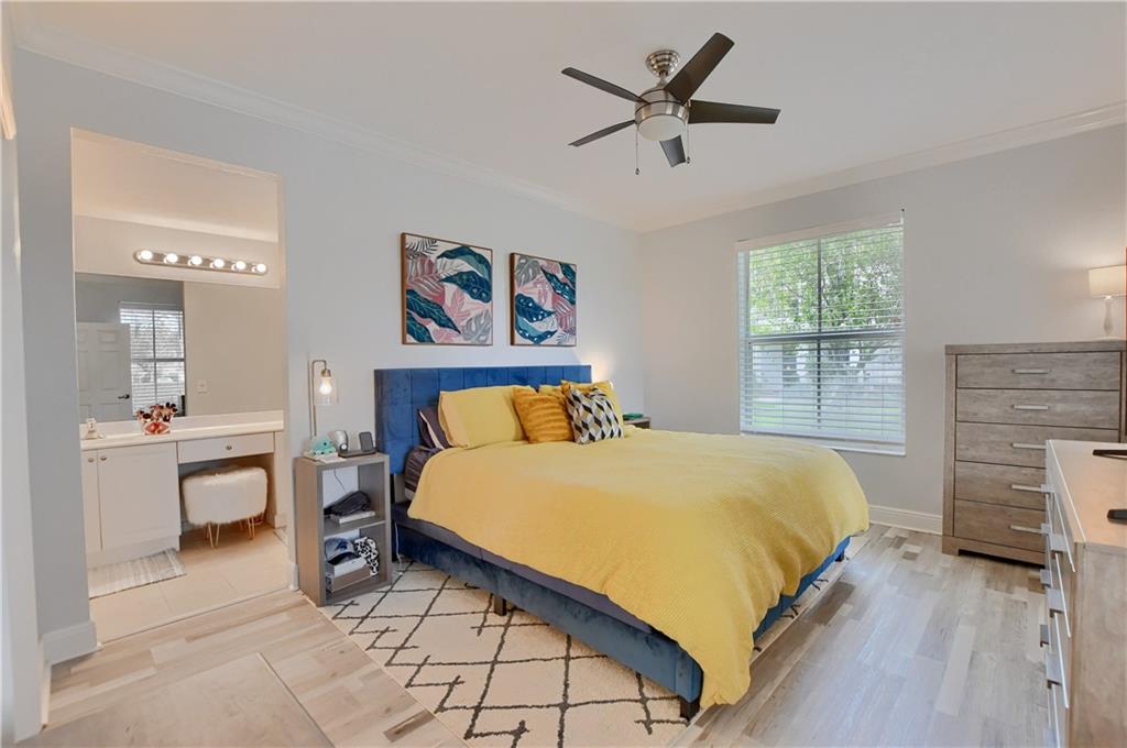 Paloma Lakes - Residential