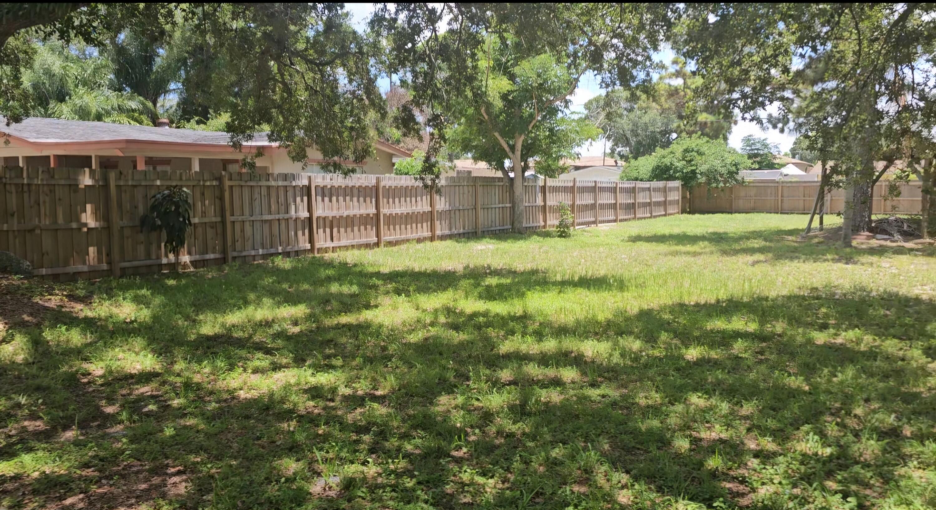 LAWNWOOD ADDITION BLOCK 33 REPLAT - Land