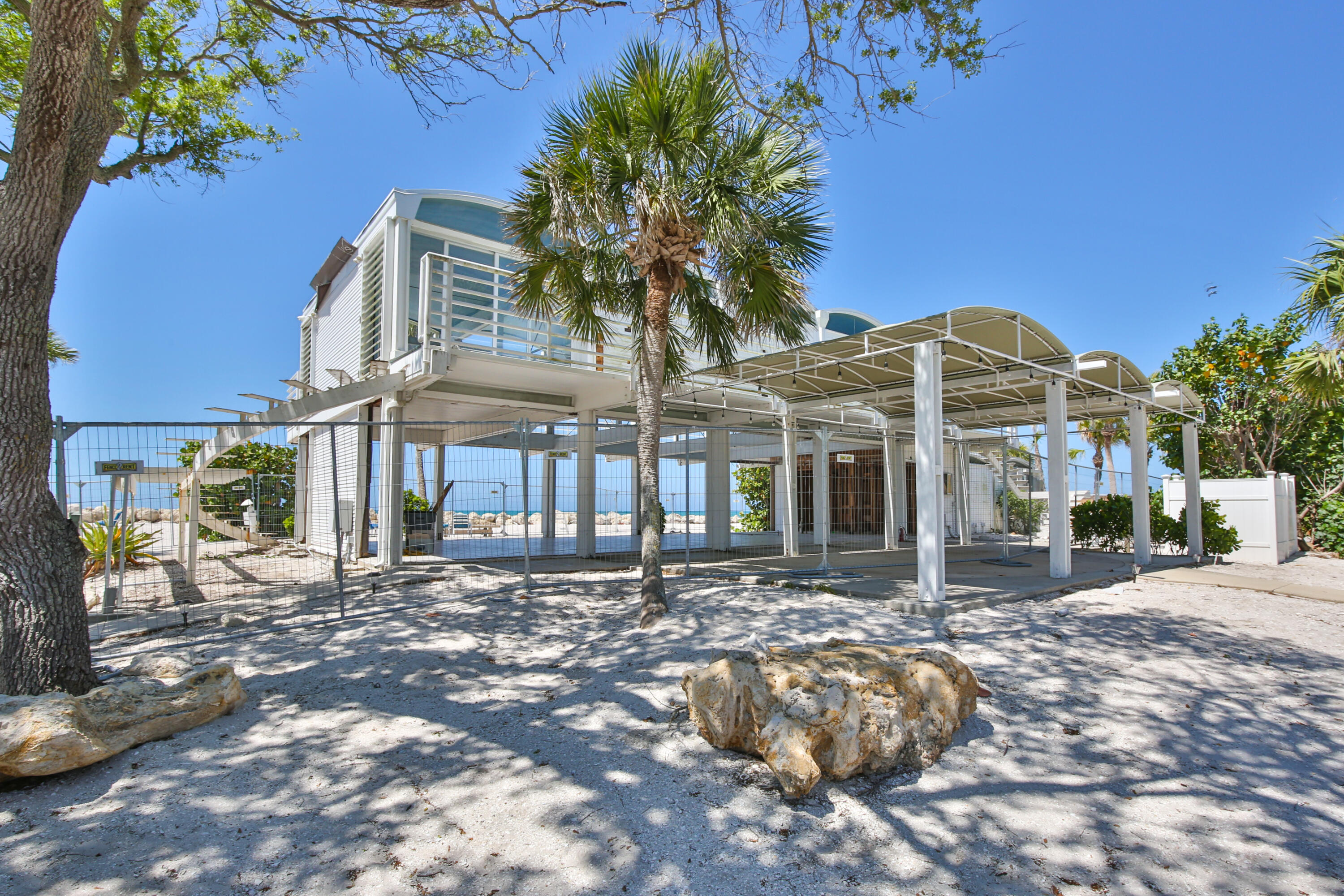 SIESTA PROPERTIES INC UNIT 1 - Residential