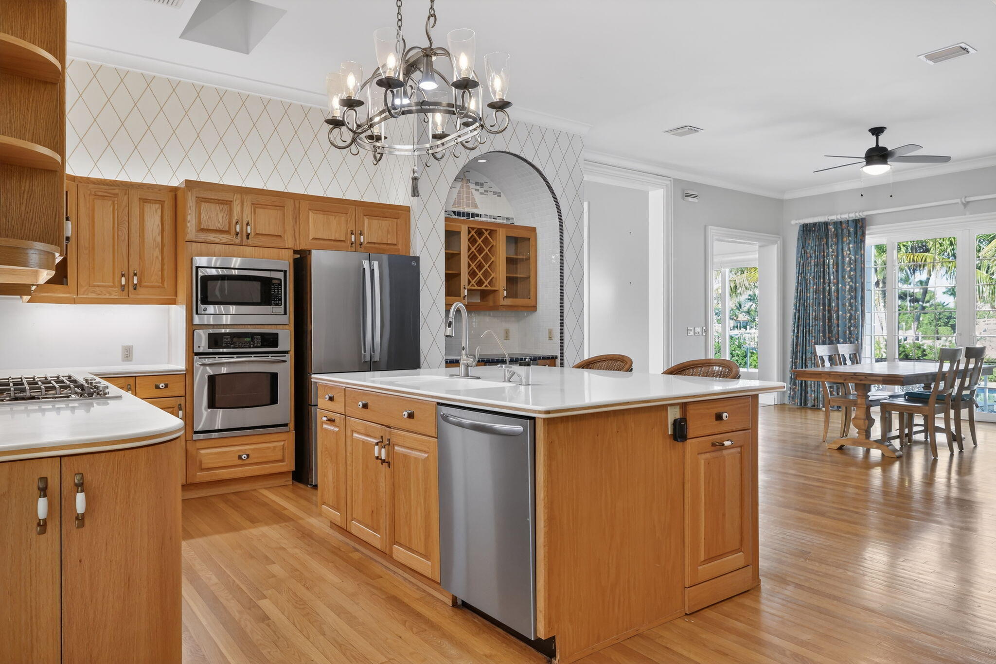 SAILFISH POINT - Residential