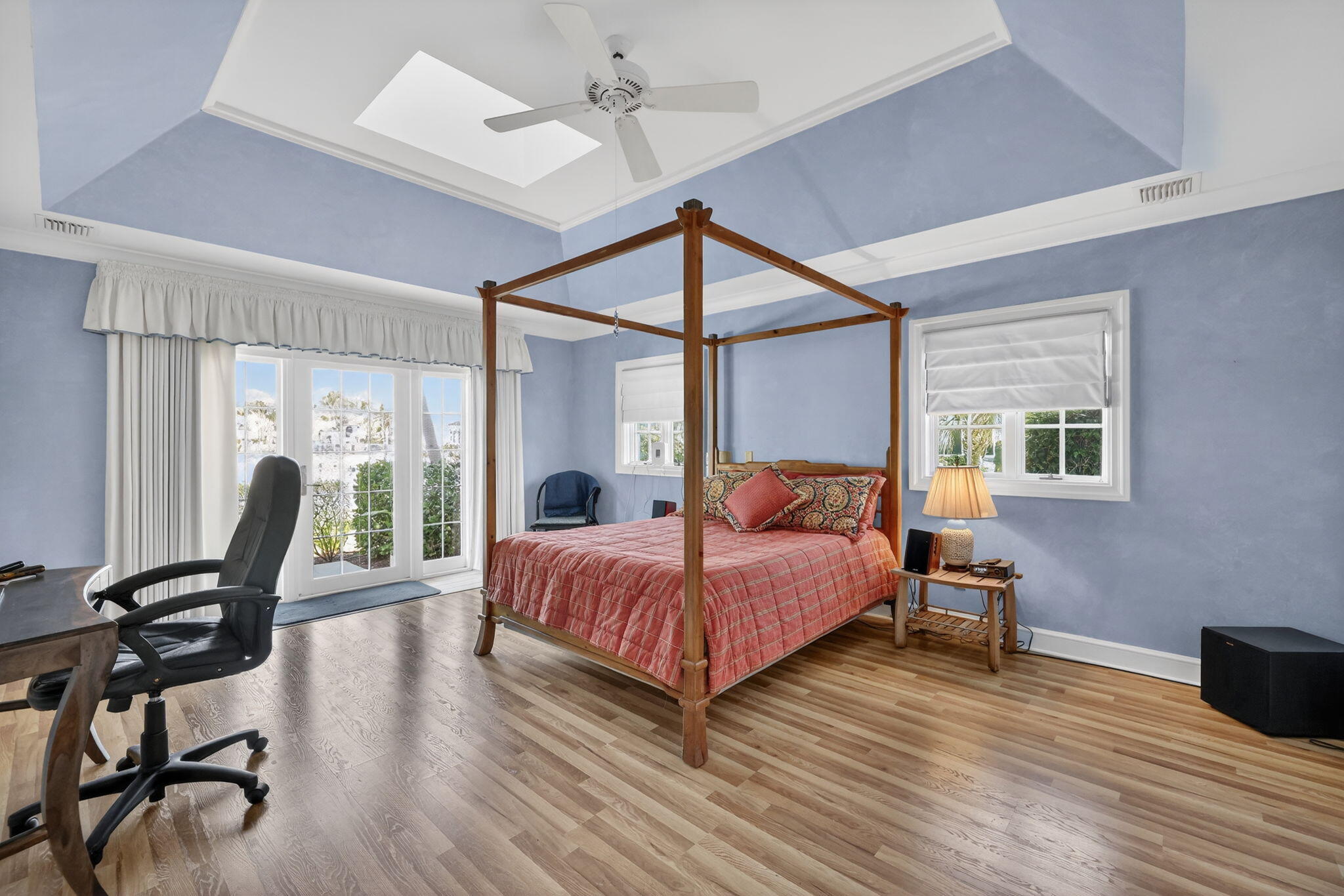 SAILFISH POINT - Residential