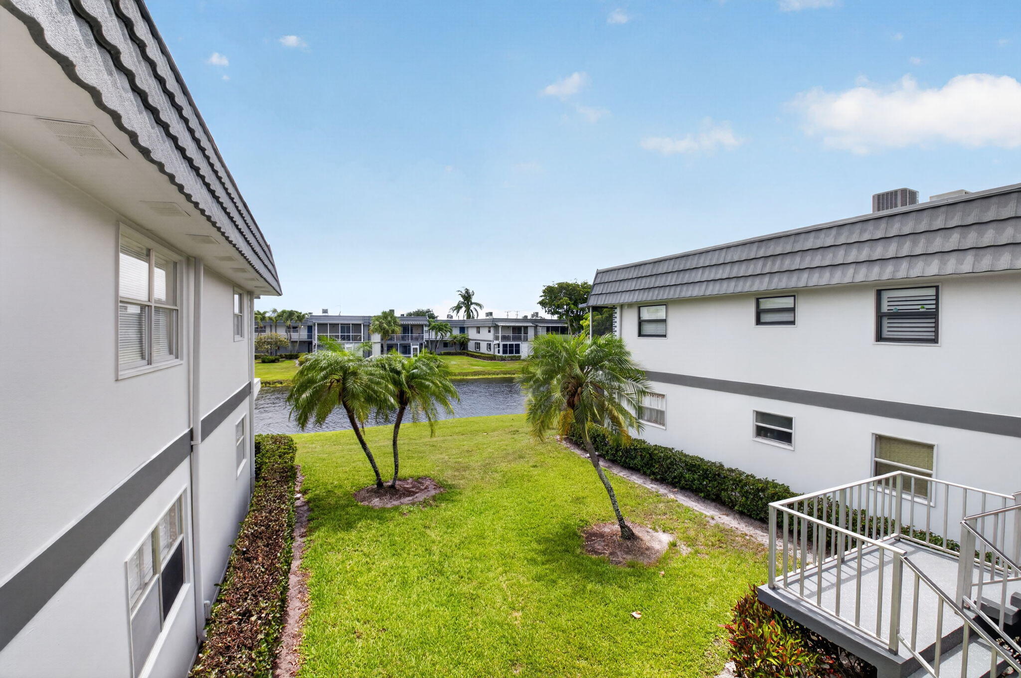 KINGS POINT SAXONY CONDOS - Residential Lease