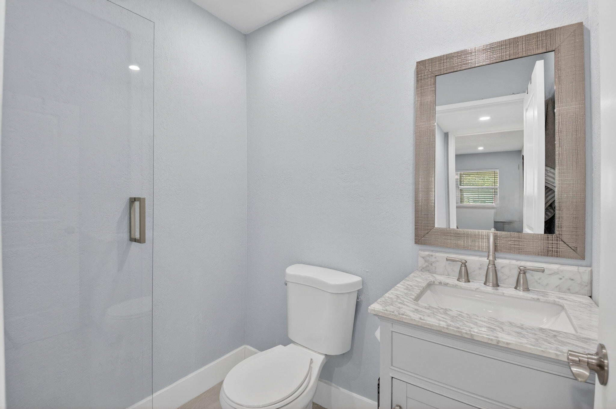 KINGS POINT SAXONY CONDOS - Residential Lease