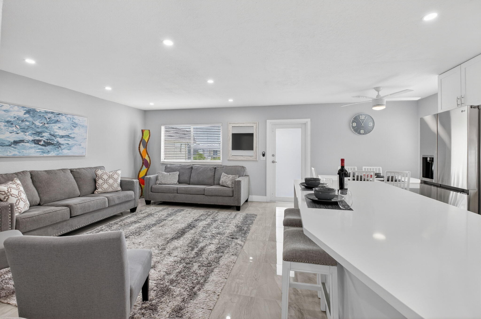 KINGS POINT SAXONY CONDOS - Residential Lease