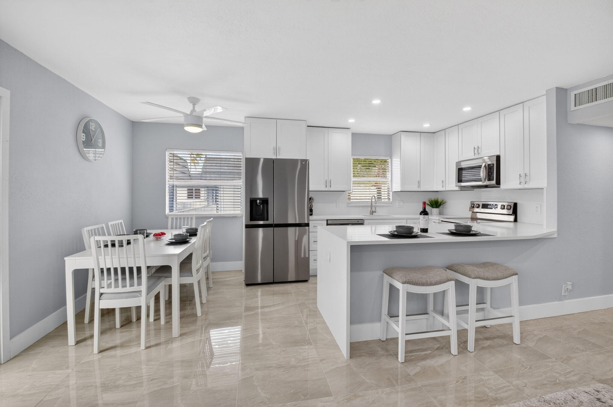 KINGS POINT SAXONY CONDOS - Residential Lease