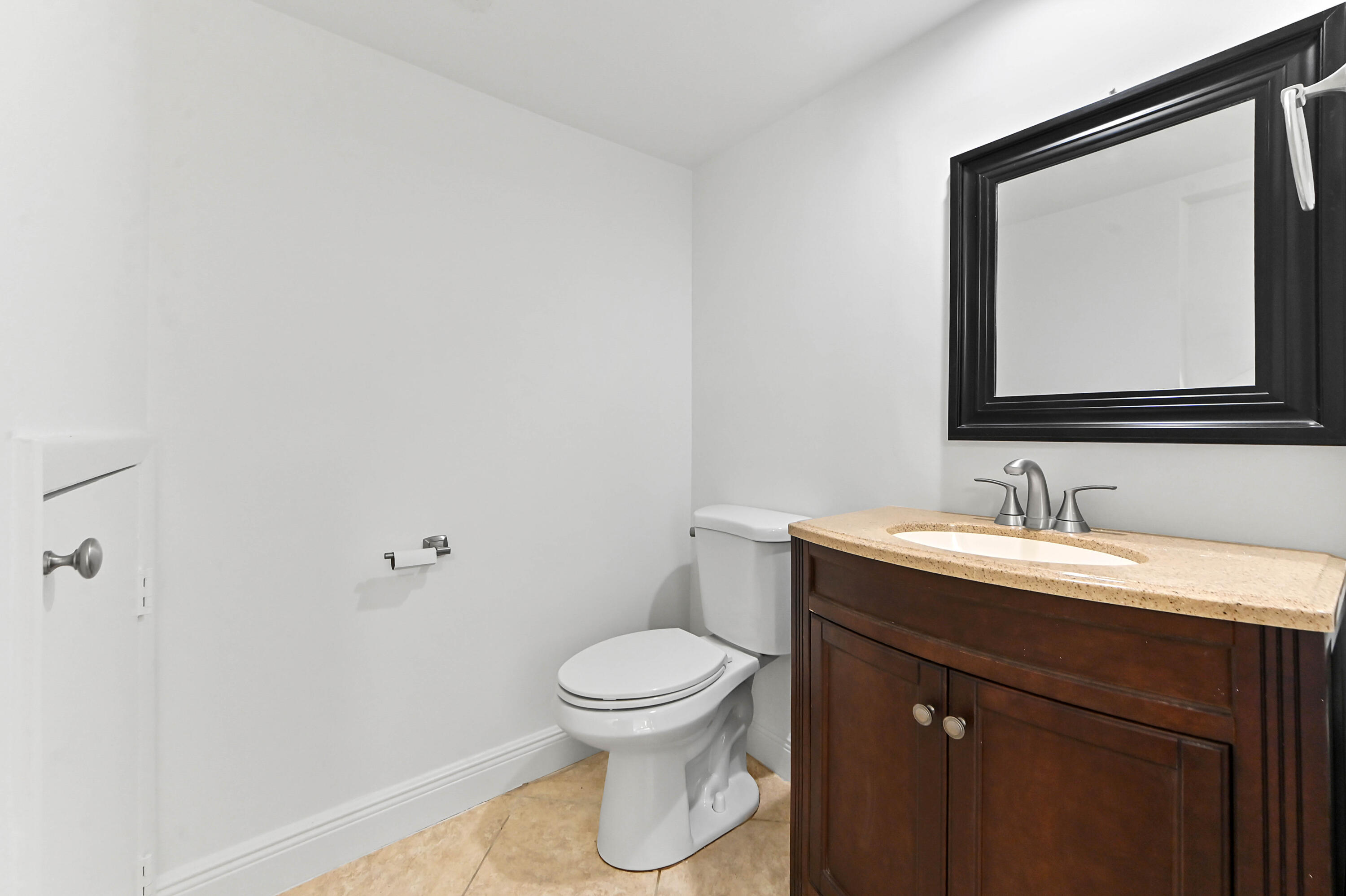 JUPITER PLANTATION - Residential Lease