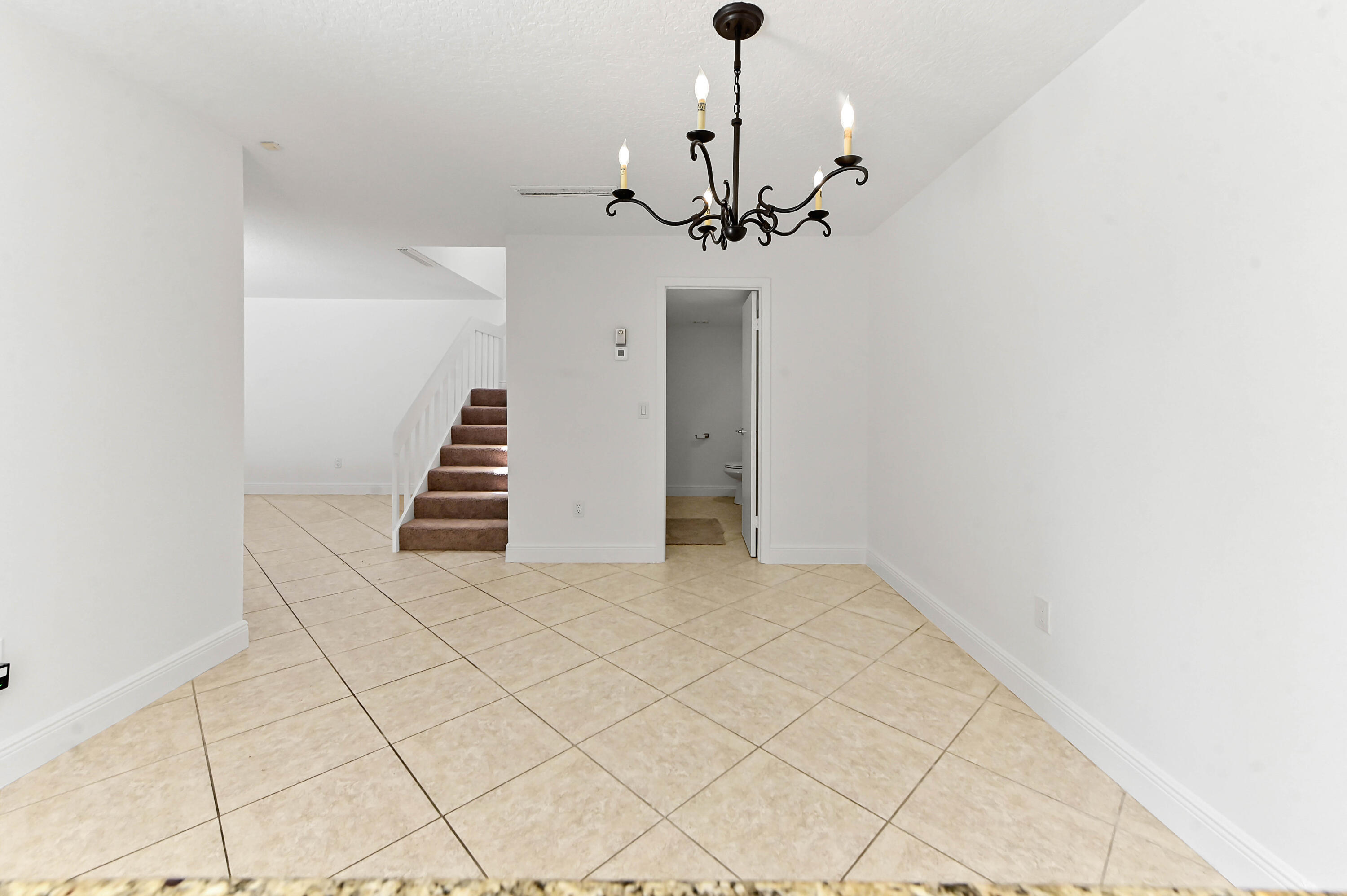JUPITER PLANTATION - Residential Lease