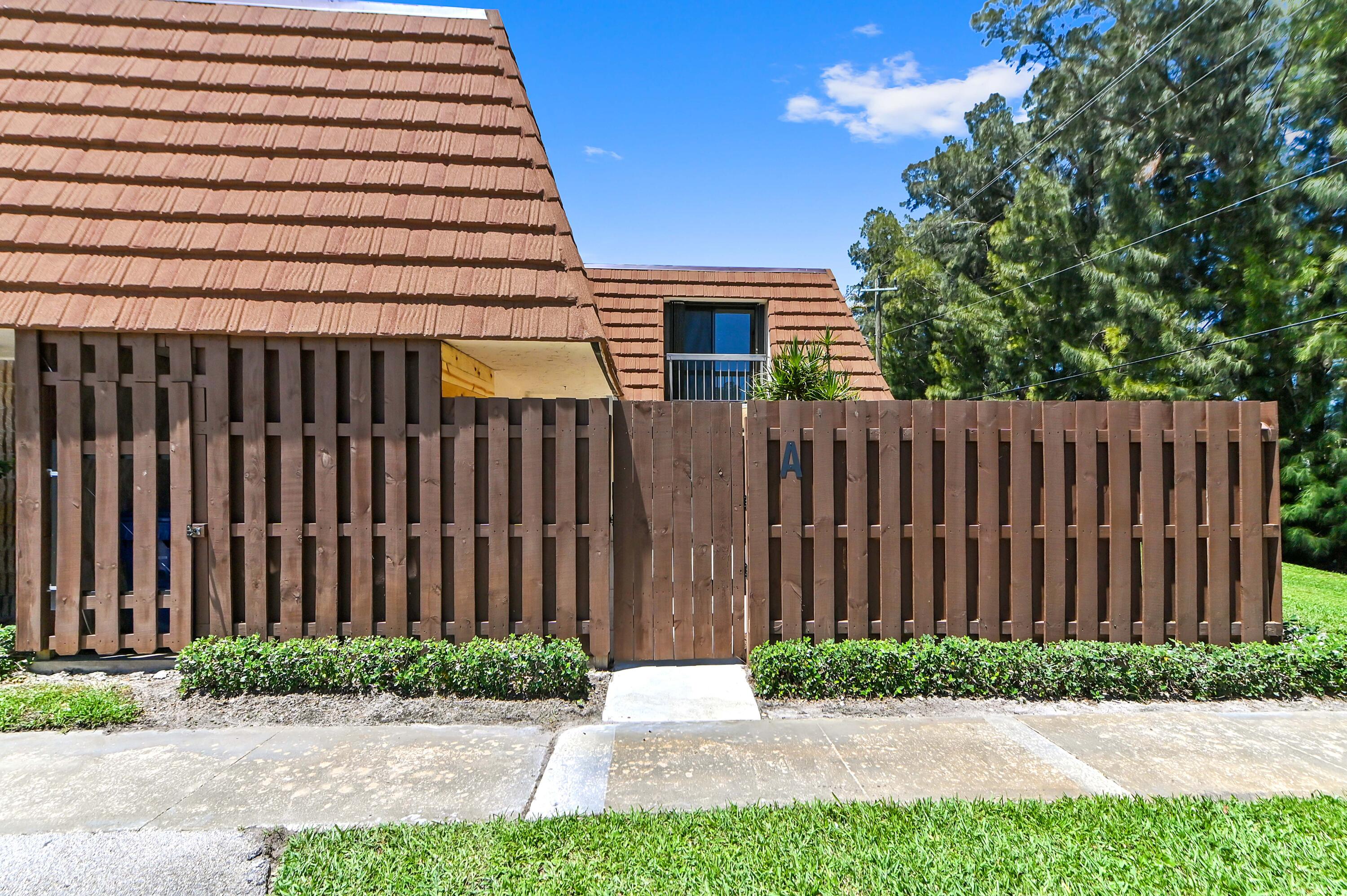JUPITER PLANTATION - Residential Lease