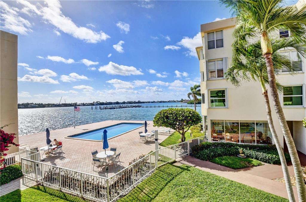 Seacrest Villas - Residential