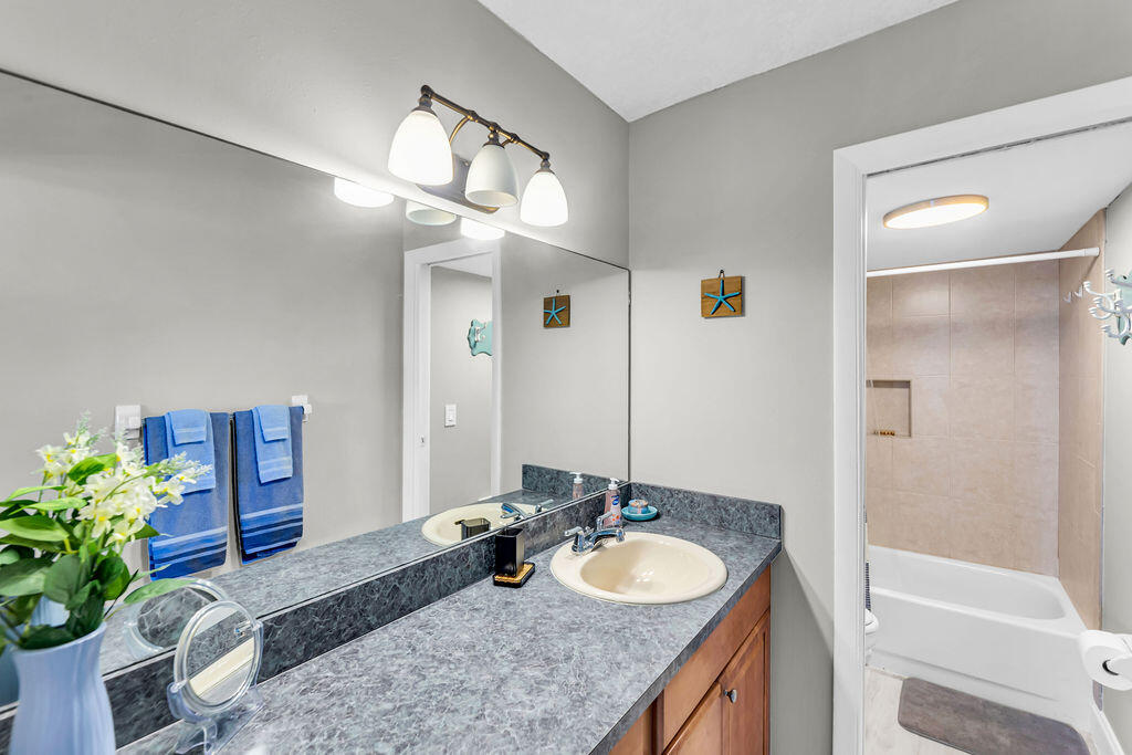 ATLANTIS CONDOMINIUM BUILDING A - Residential