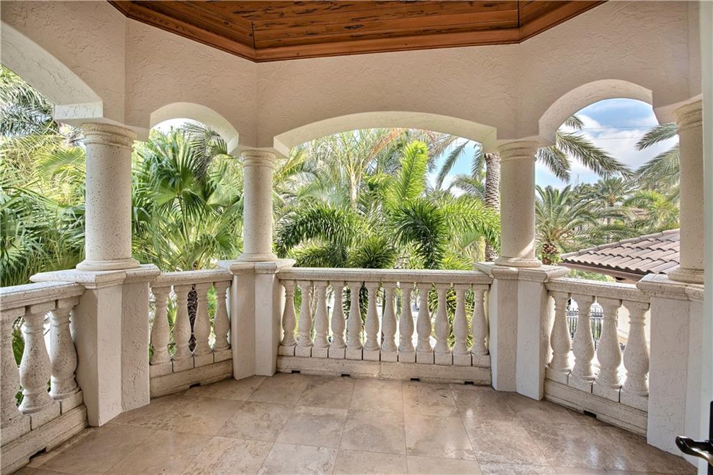 HARBOR BEACH - Residential
