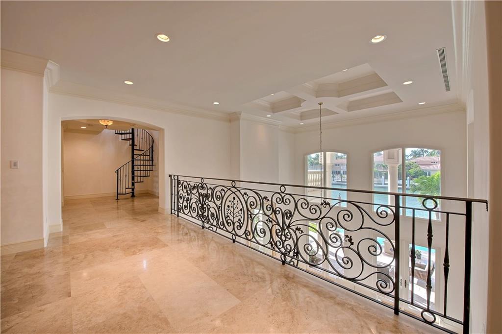 HARBOR BEACH - Residential