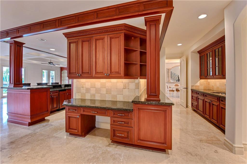 HARBOR BEACH - Residential