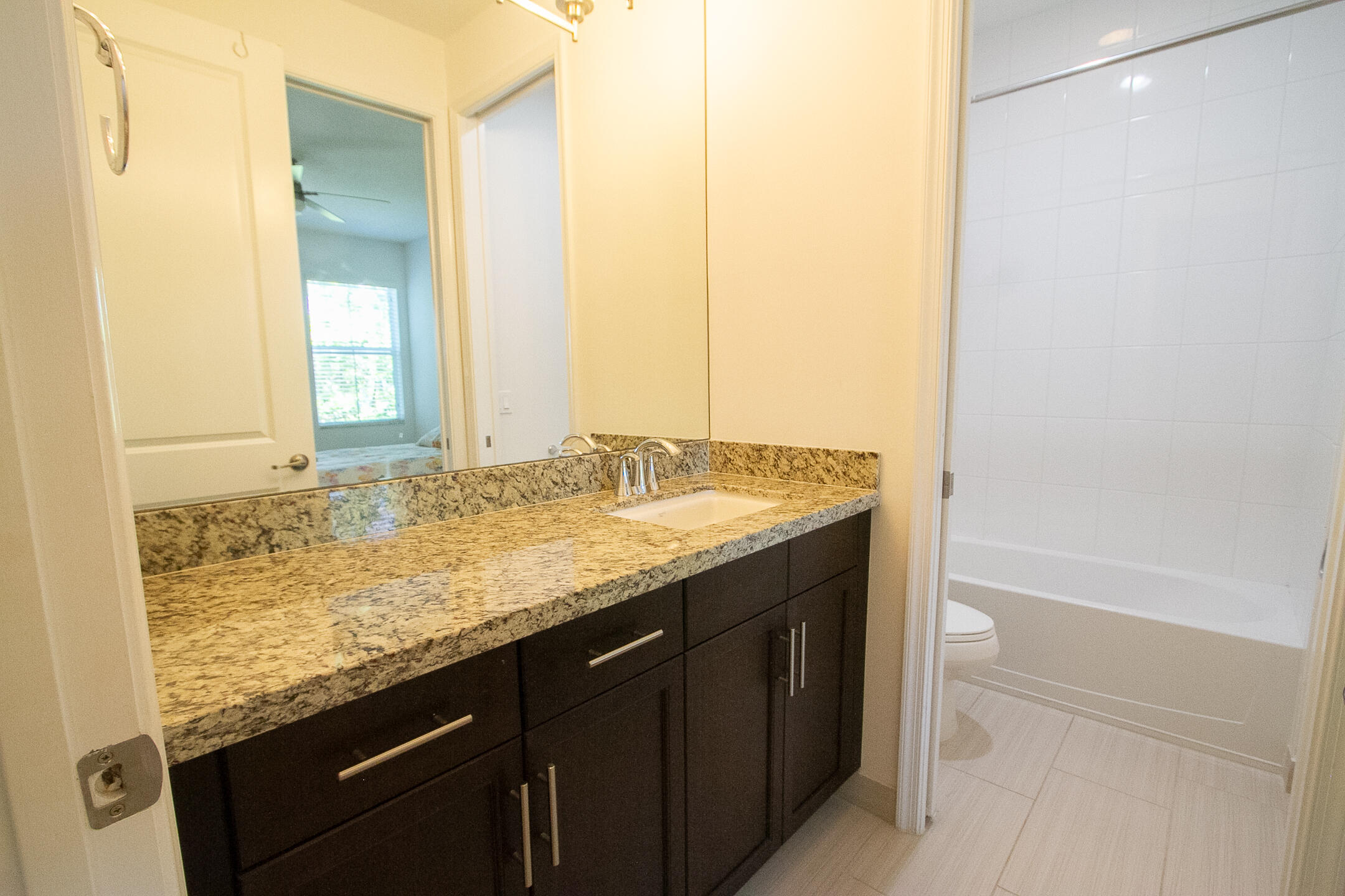 POINTE 100 CONDO - Residential Lease