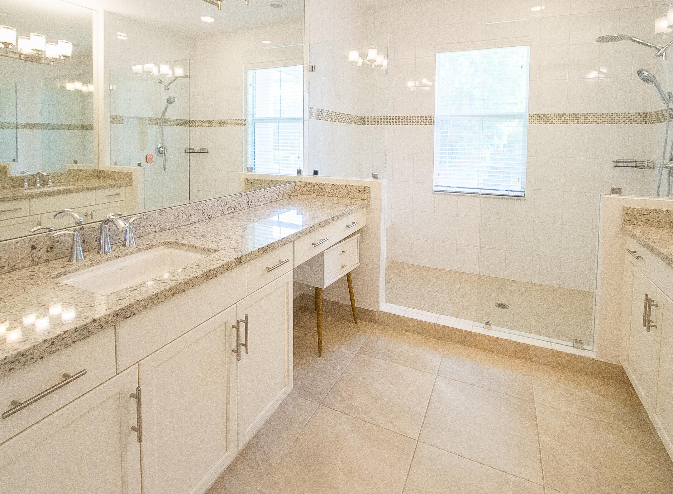 POINTE 100 CONDO - Residential Lease
