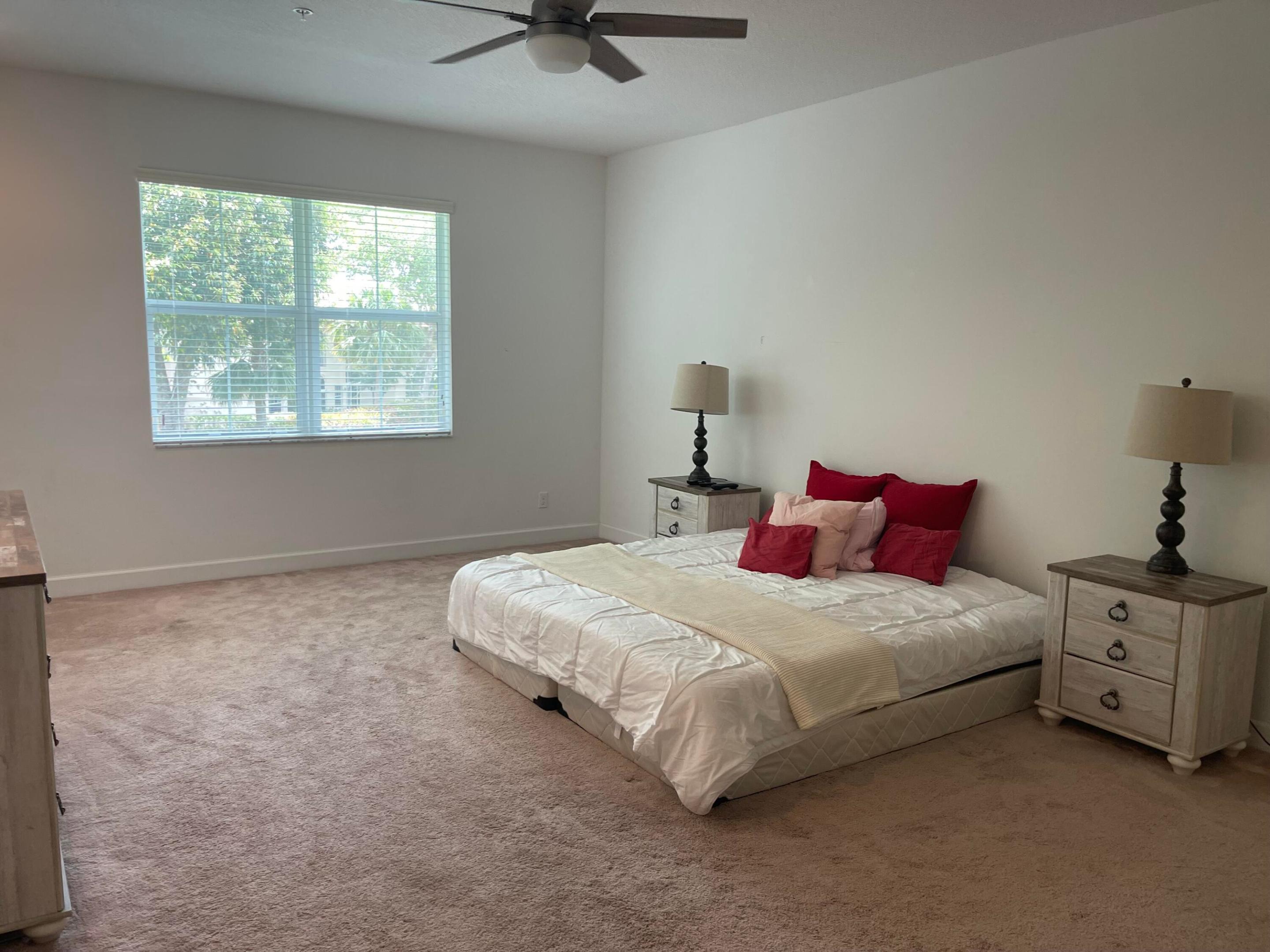 POINTE 100 CONDO - Residential Lease