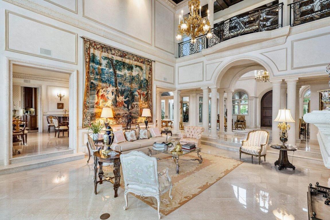 SAILFISH POINT - Residential
