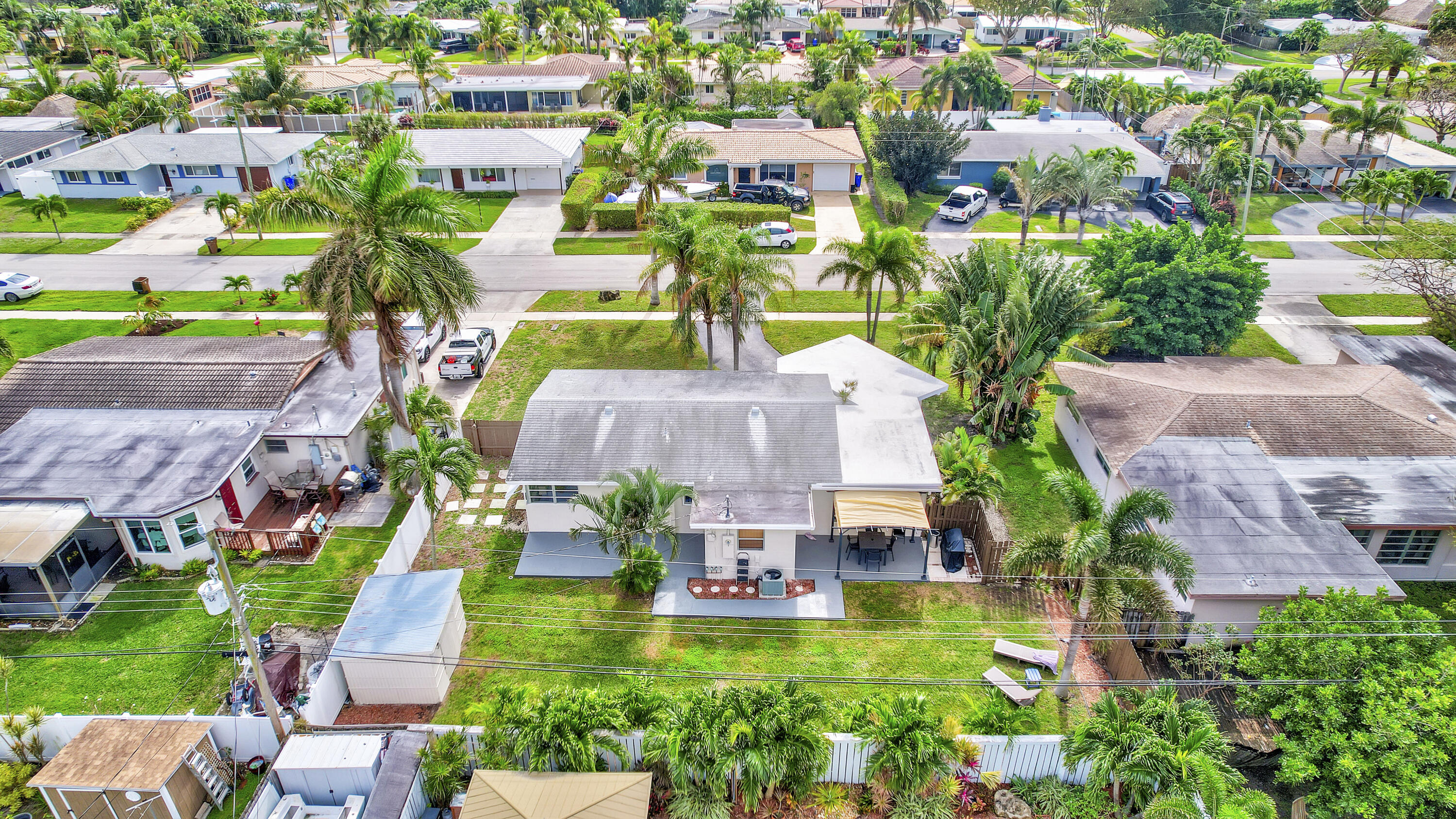 FLORESTA ESTATES - Residential