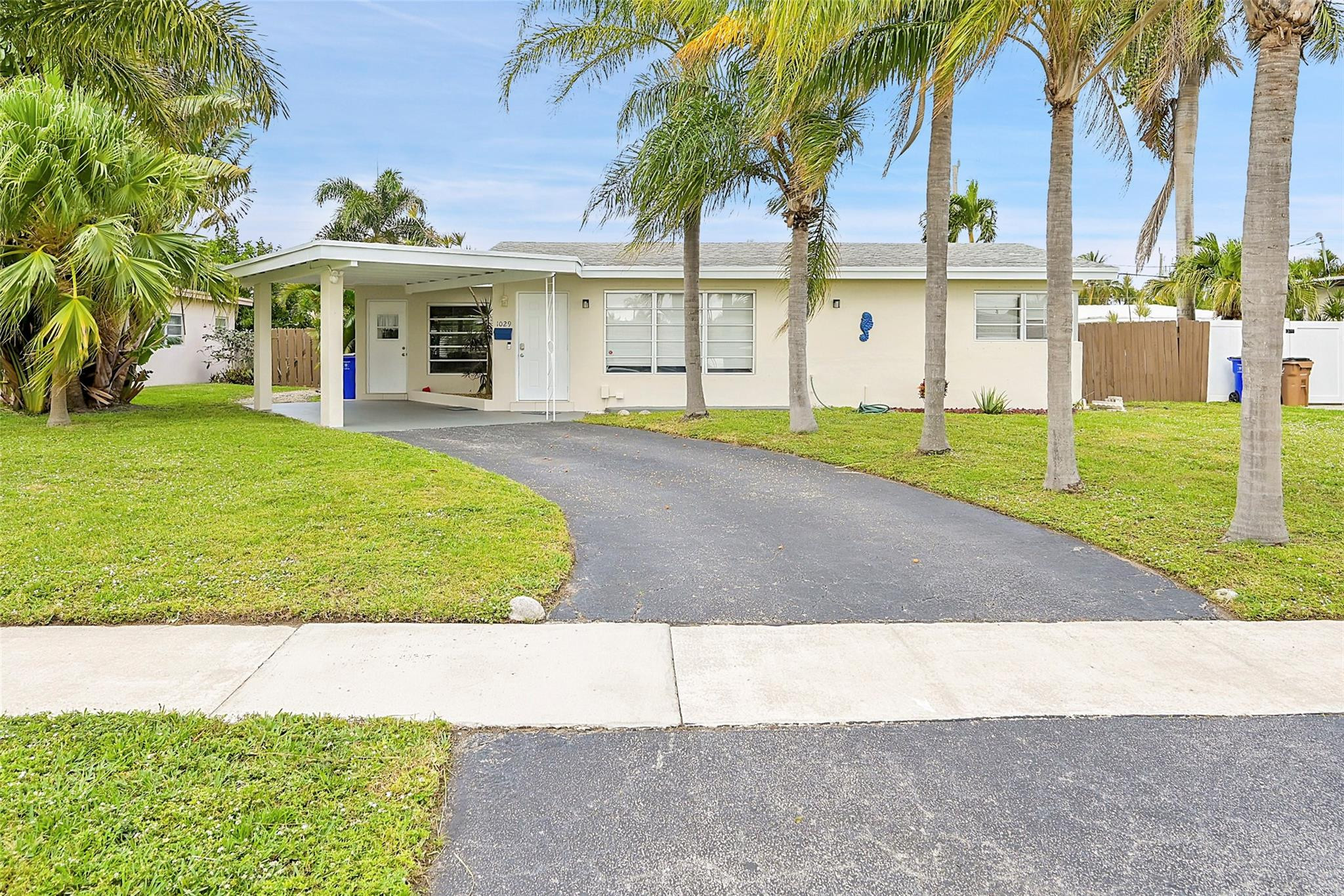 FLORESTA ESTATES - Residential
