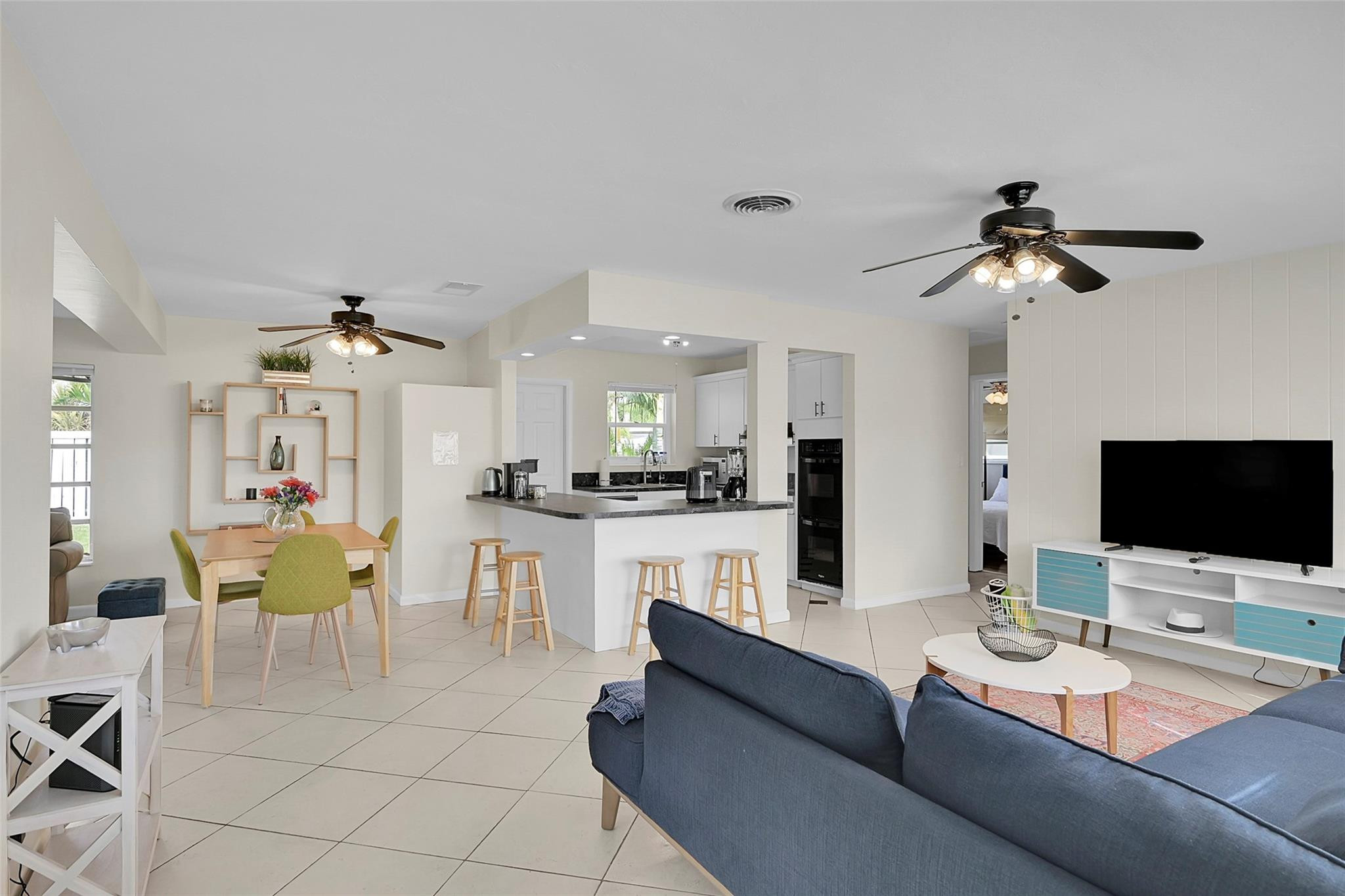 FLORESTA ESTATES - Residential