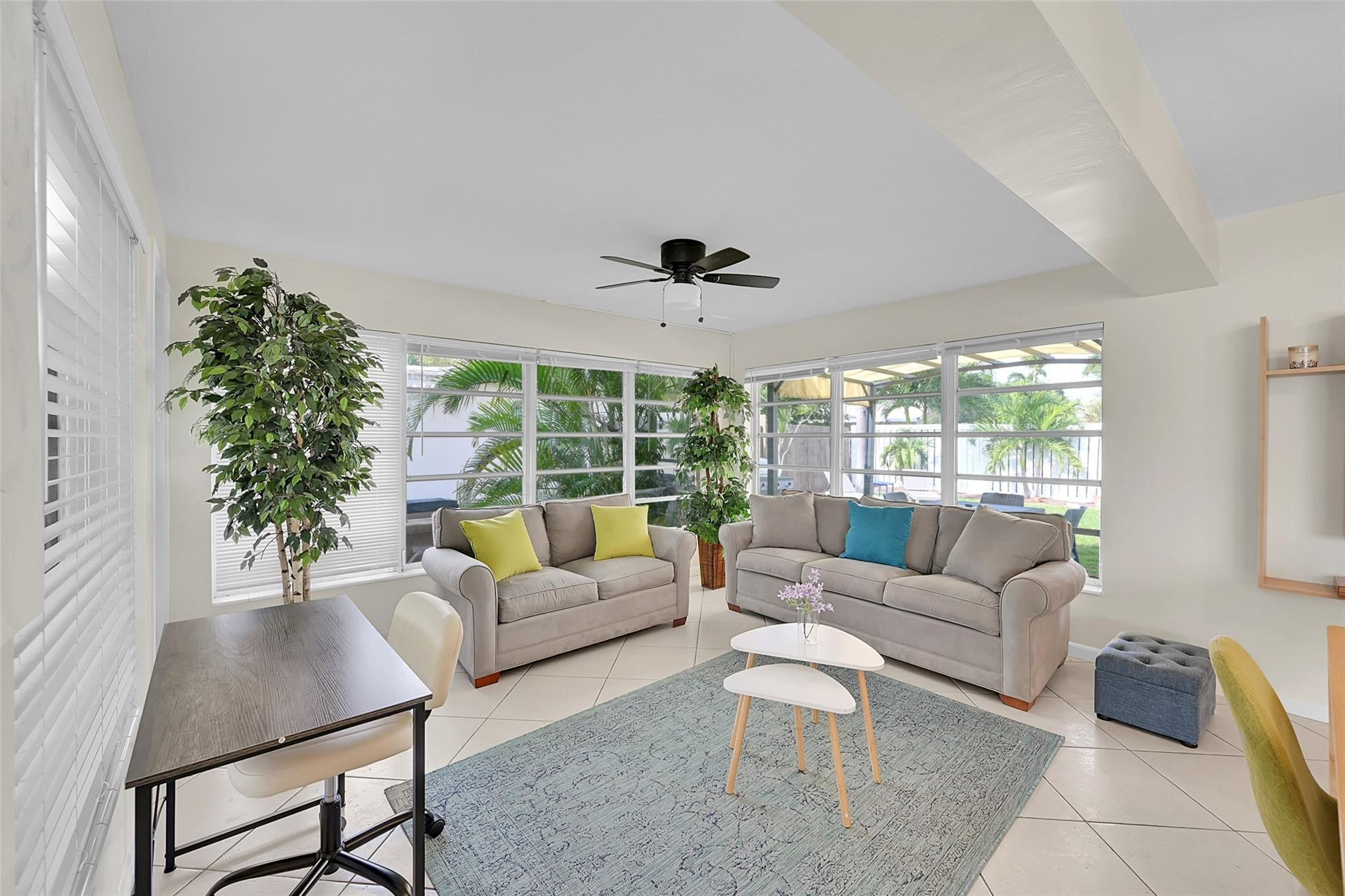 FLORESTA ESTATES - Residential