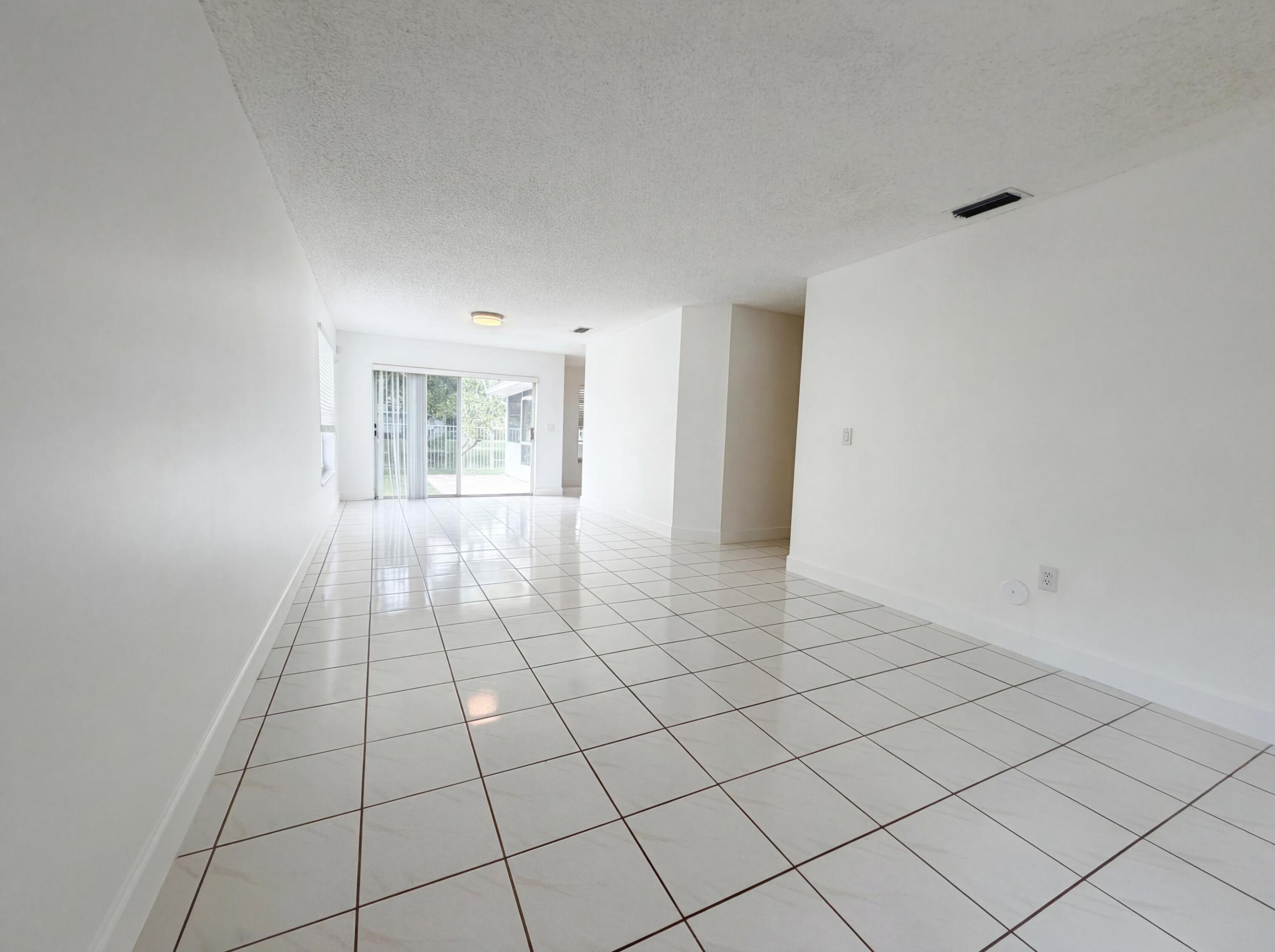 BONAVENTURE 82-43 B - Residential