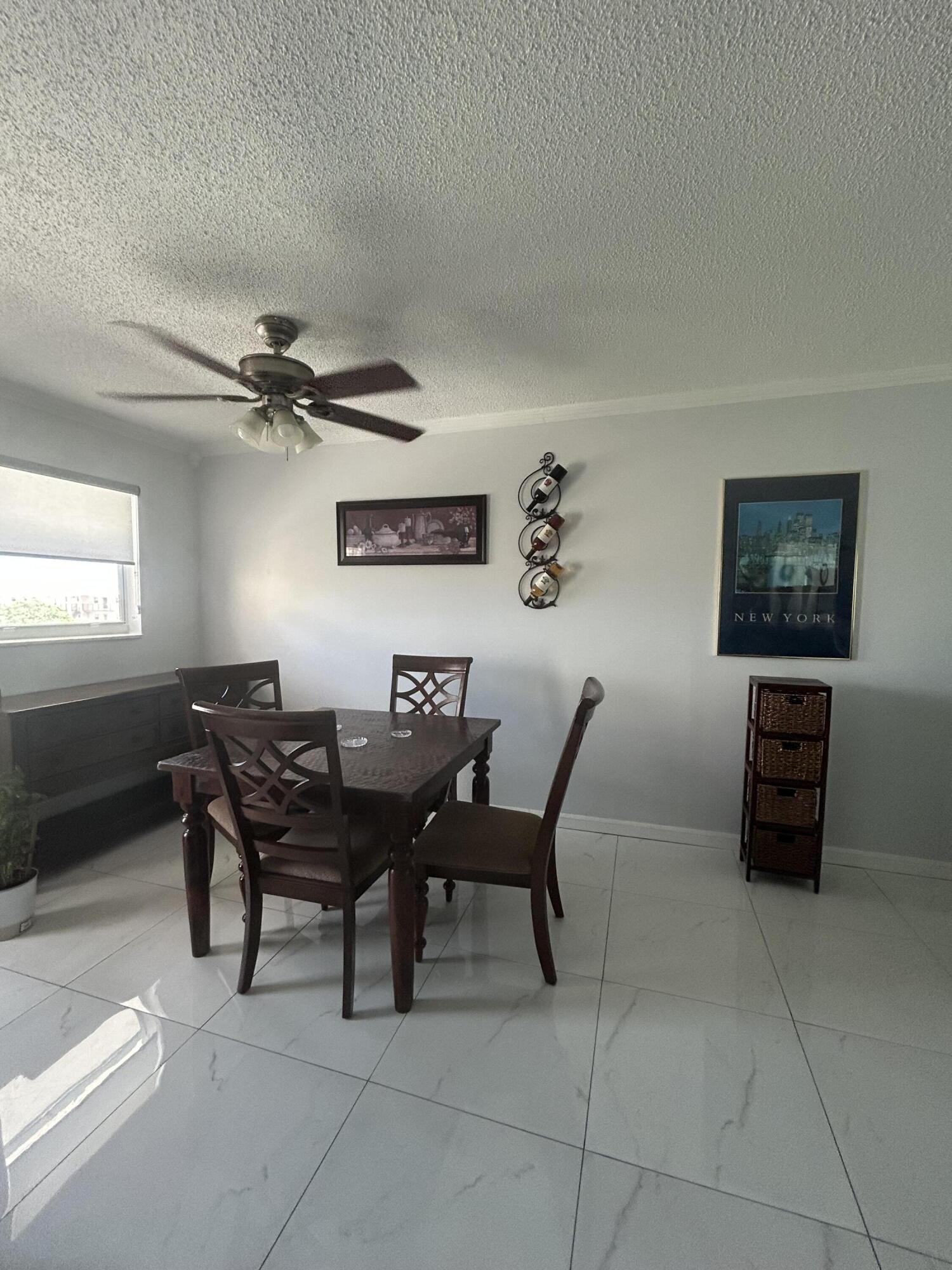 LAKESIDE VILLAGE CONDO 10 - Residential