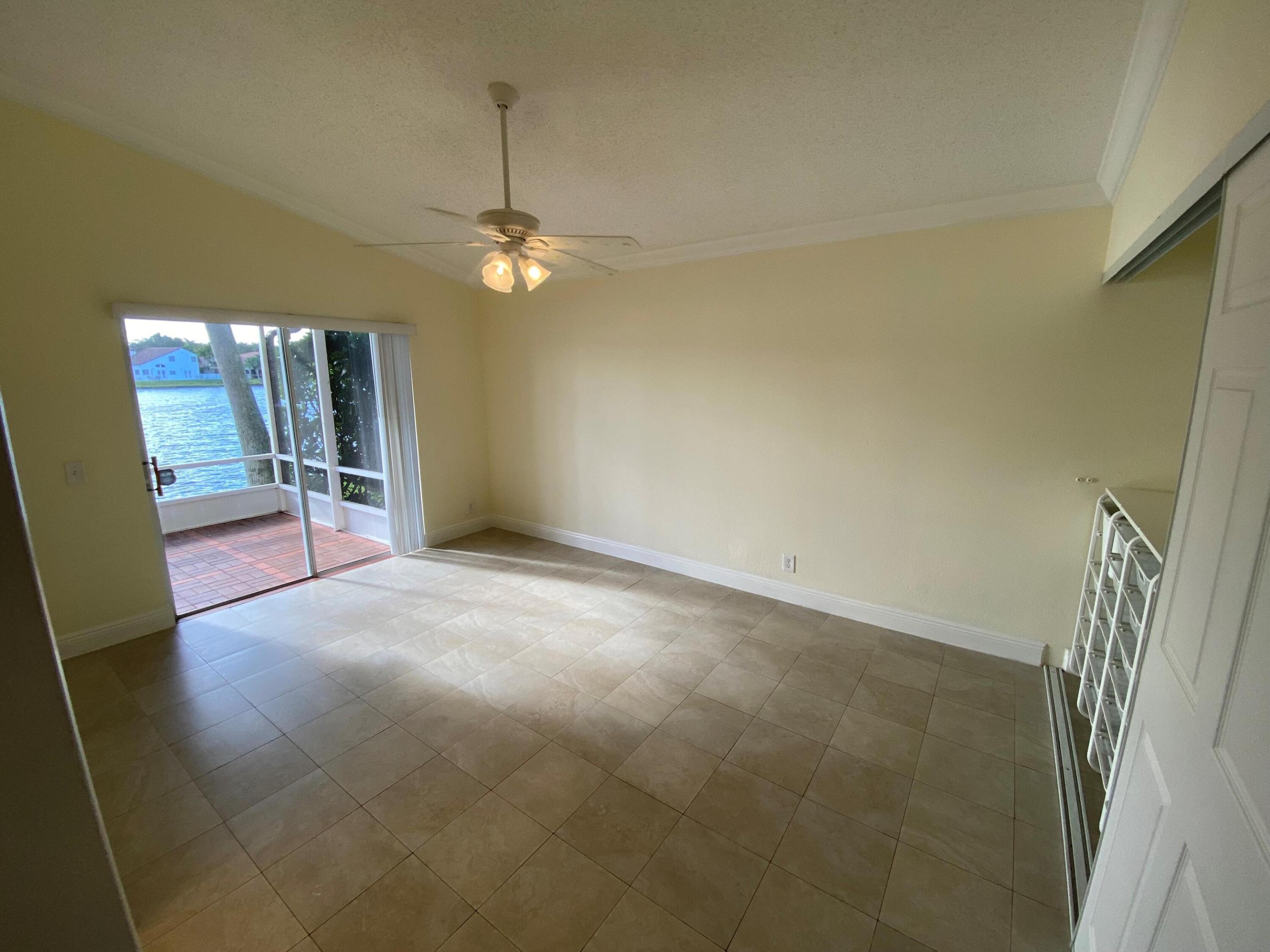 COUNTRY ISLES GARDEN HOMES - Residential Lease