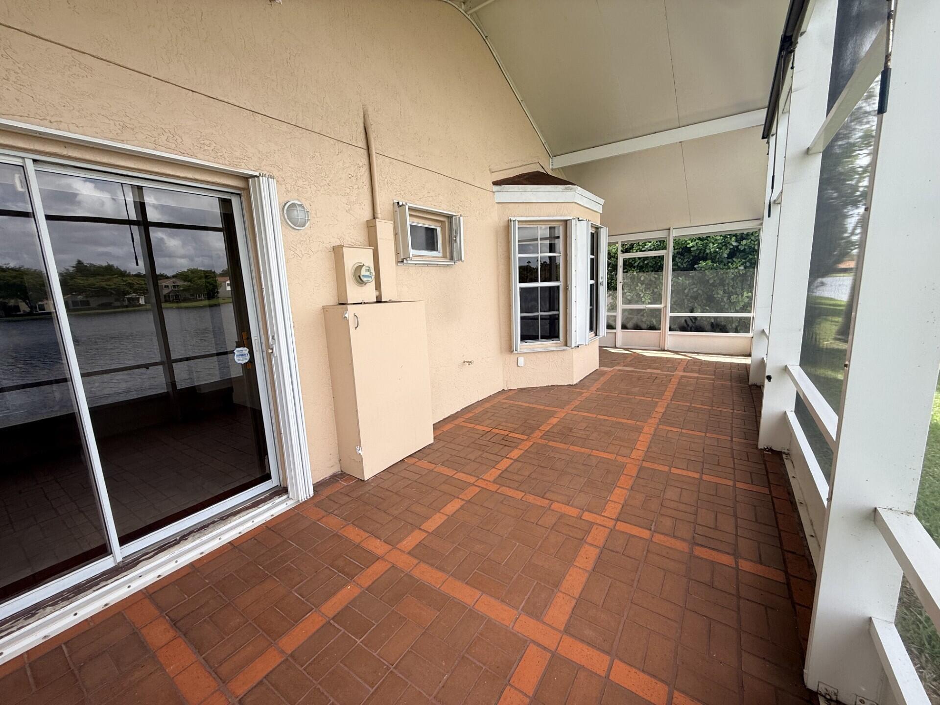 COUNTRY ISLES GARDEN HOMES - Residential Lease