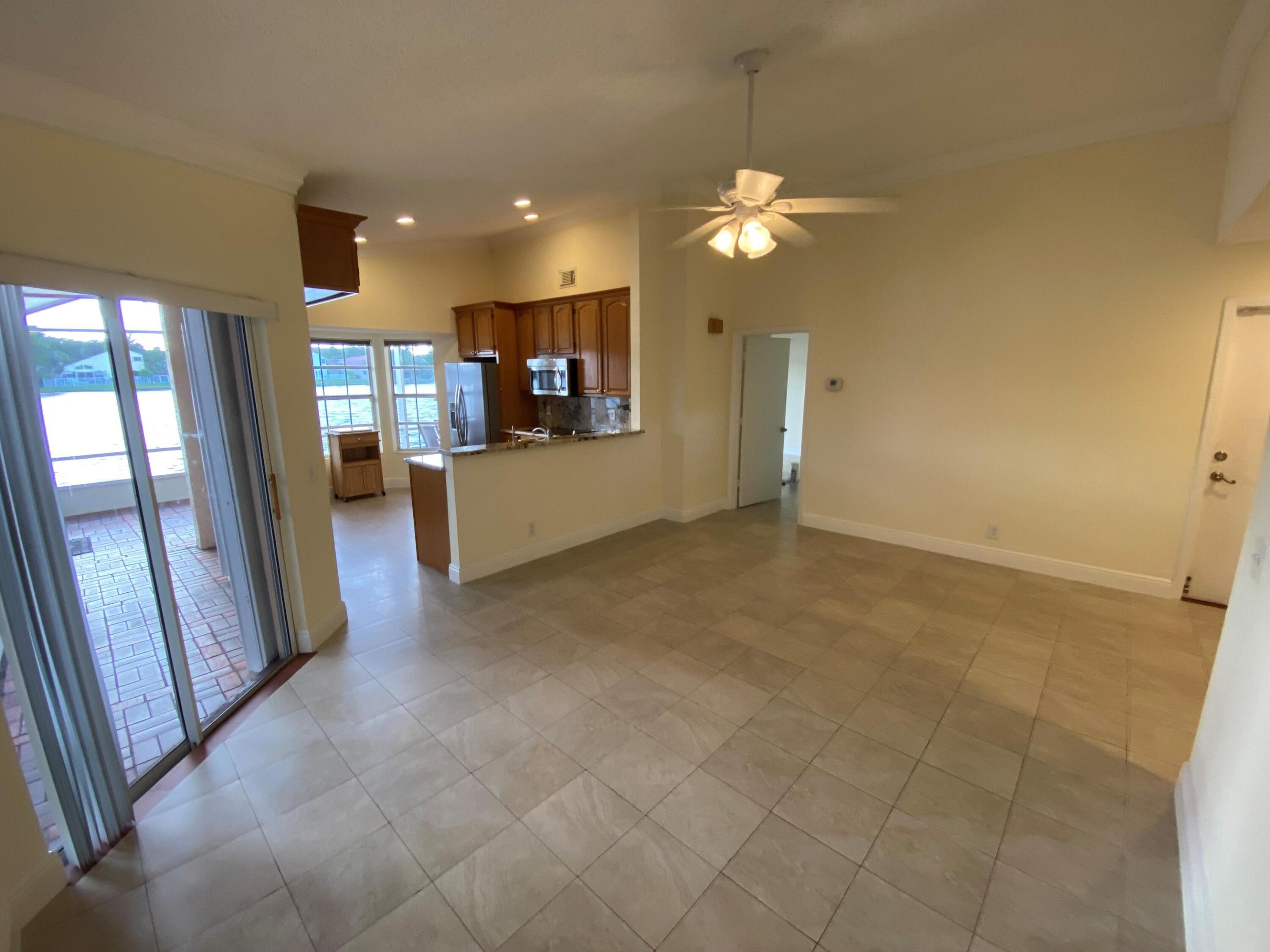 COUNTRY ISLES GARDEN HOMES - Residential Lease