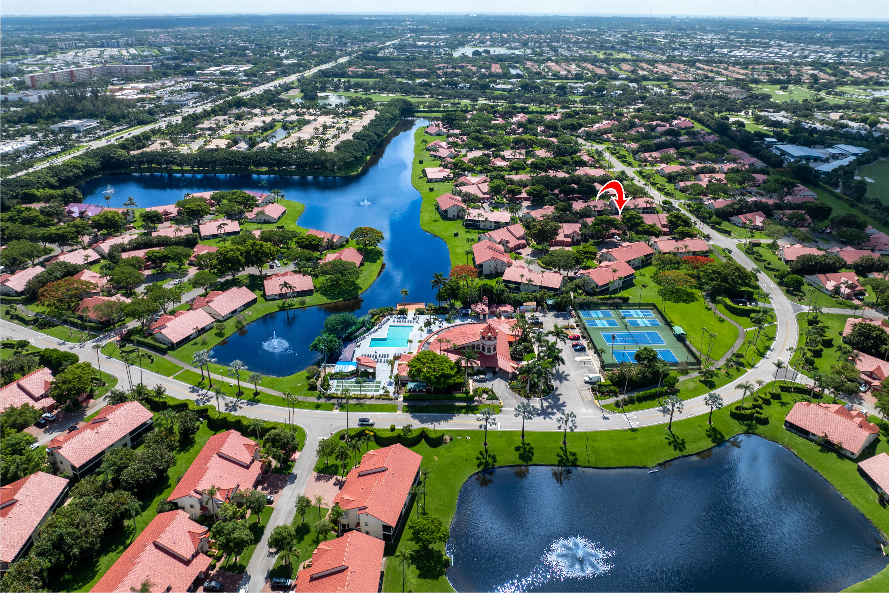 LEXINGTON CLUB VILLAS CONDO - Residential