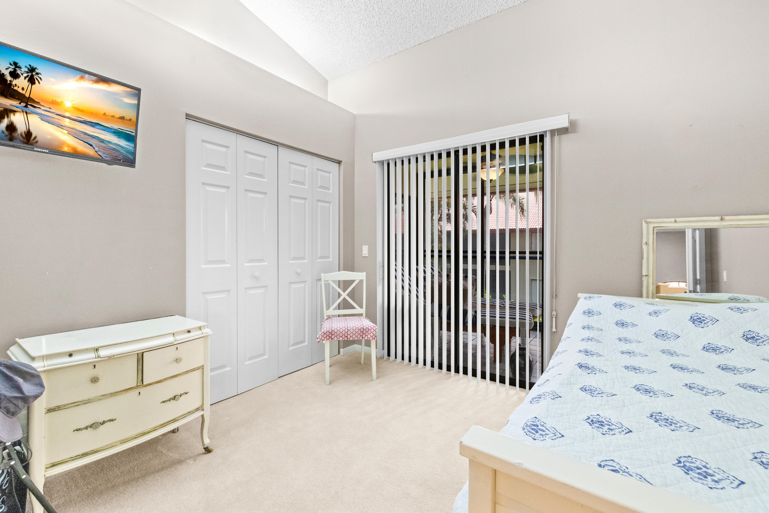 LEXINGTON CLUB VILLAS CONDO - Residential
