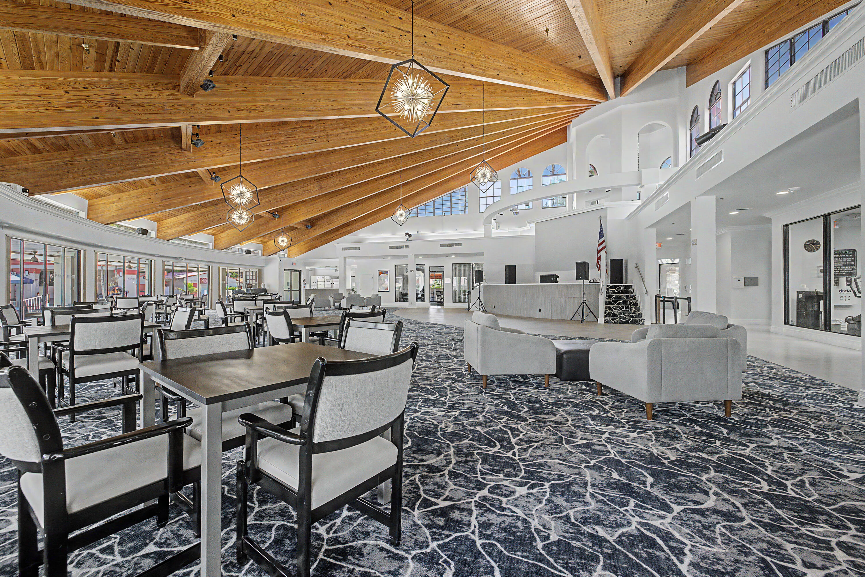 LEXINGTON CLUB VILLAS CONDO - Residential