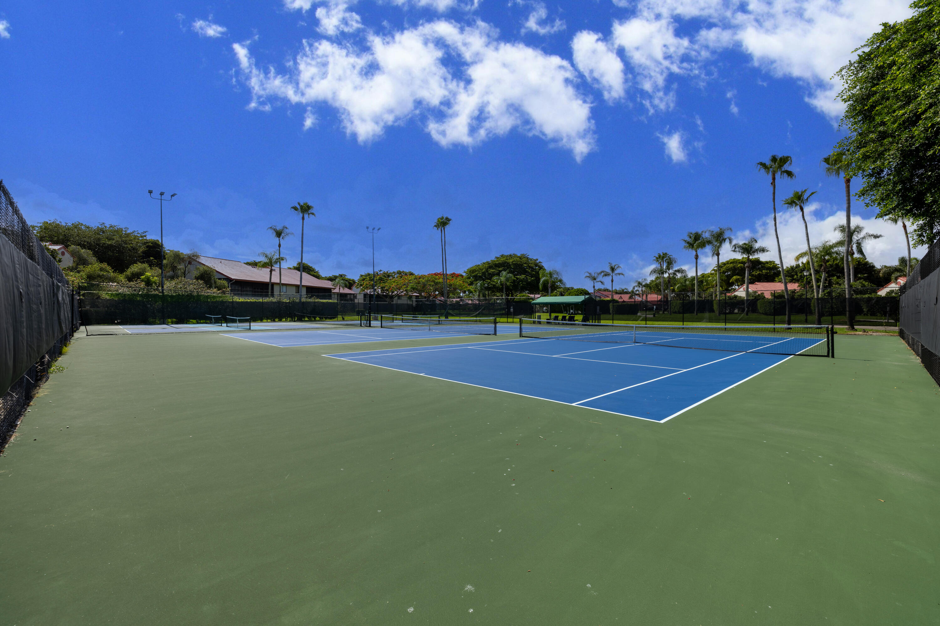 LEXINGTON CLUB VILLAS CONDO - Residential