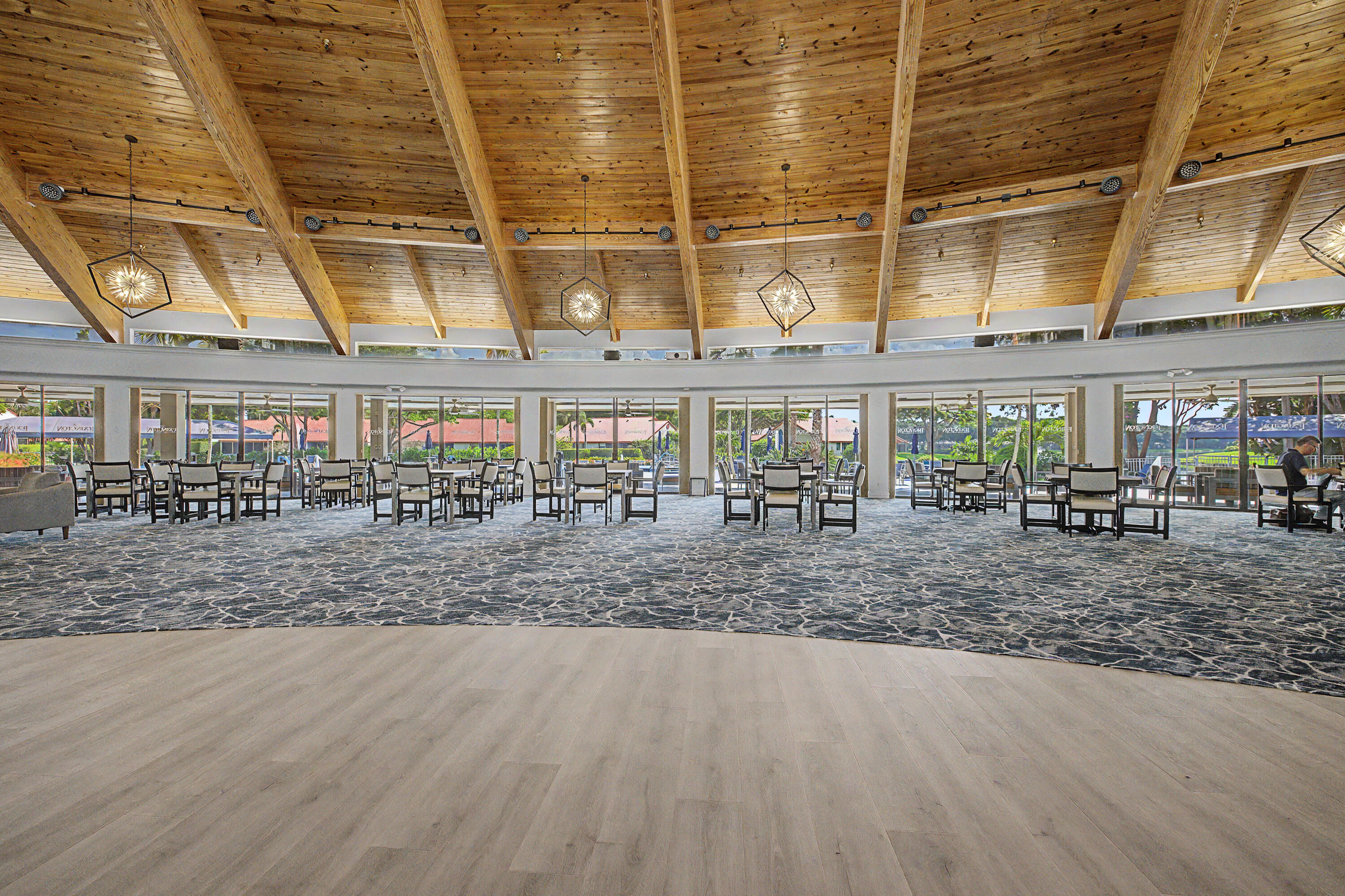 LEXINGTON CLUB VILLAS CONDO - Residential