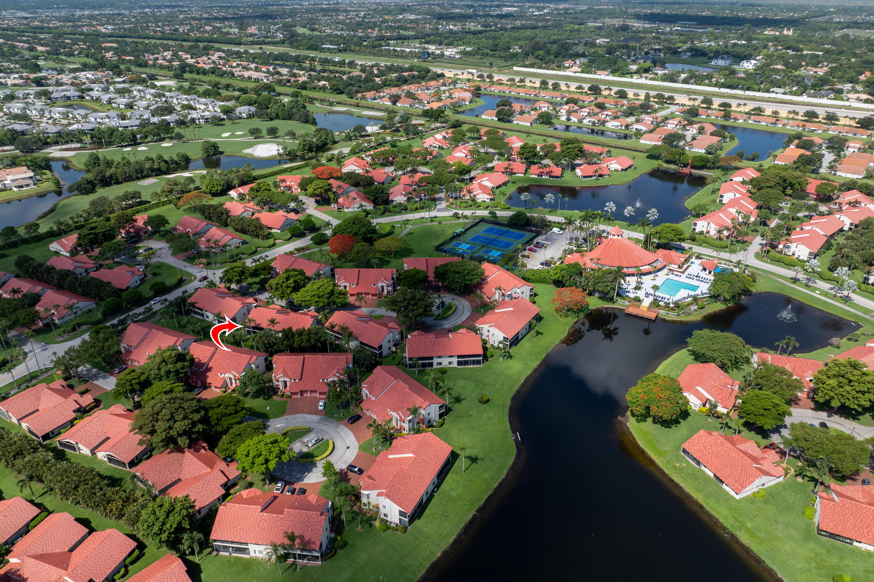LEXINGTON CLUB VILLAS CONDO - Residential